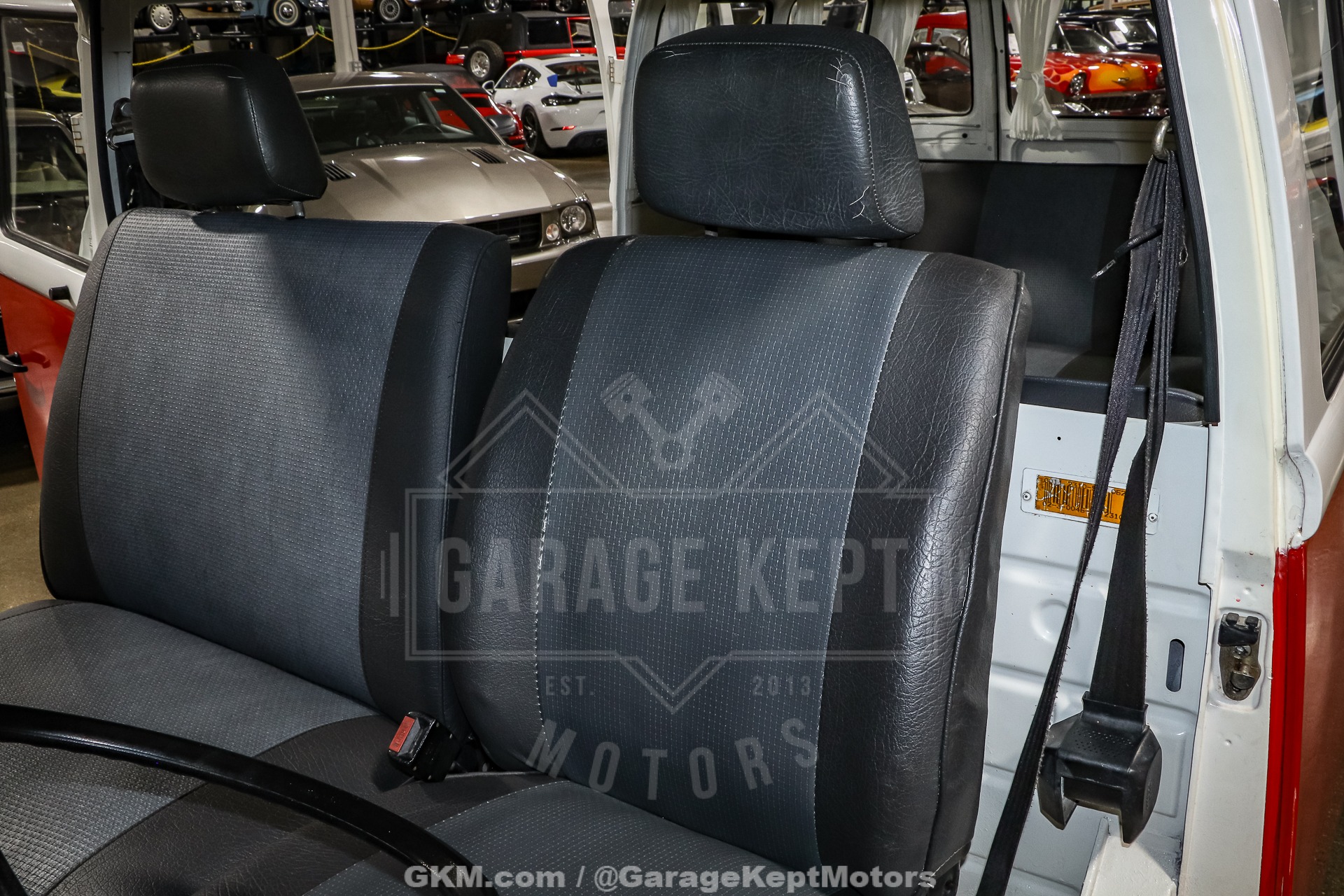 1973 Volkswagen Type 2 Bus 123