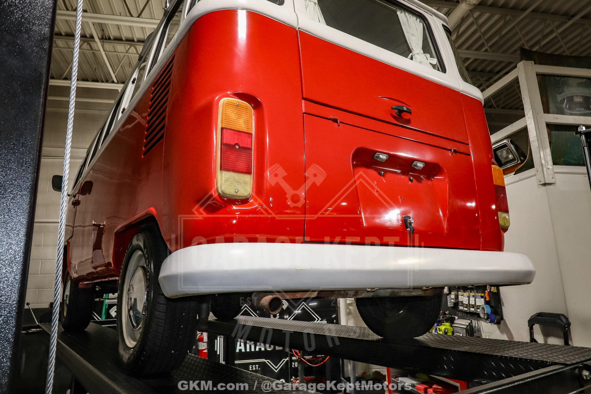 1973 Volkswagen Type 2 Bus 142