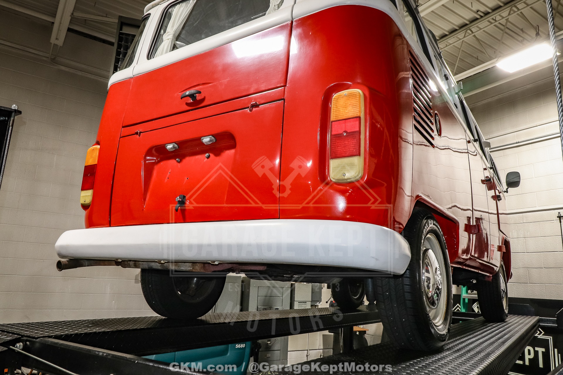 1973 Volkswagen Type 2 Bus 144