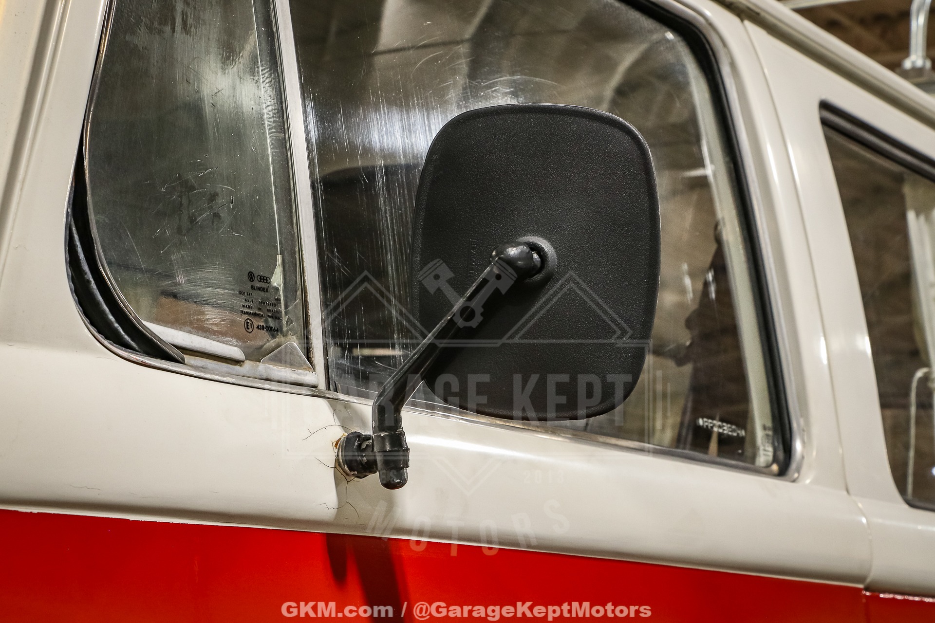 1973 Volkswagen Type 2 Bus 29