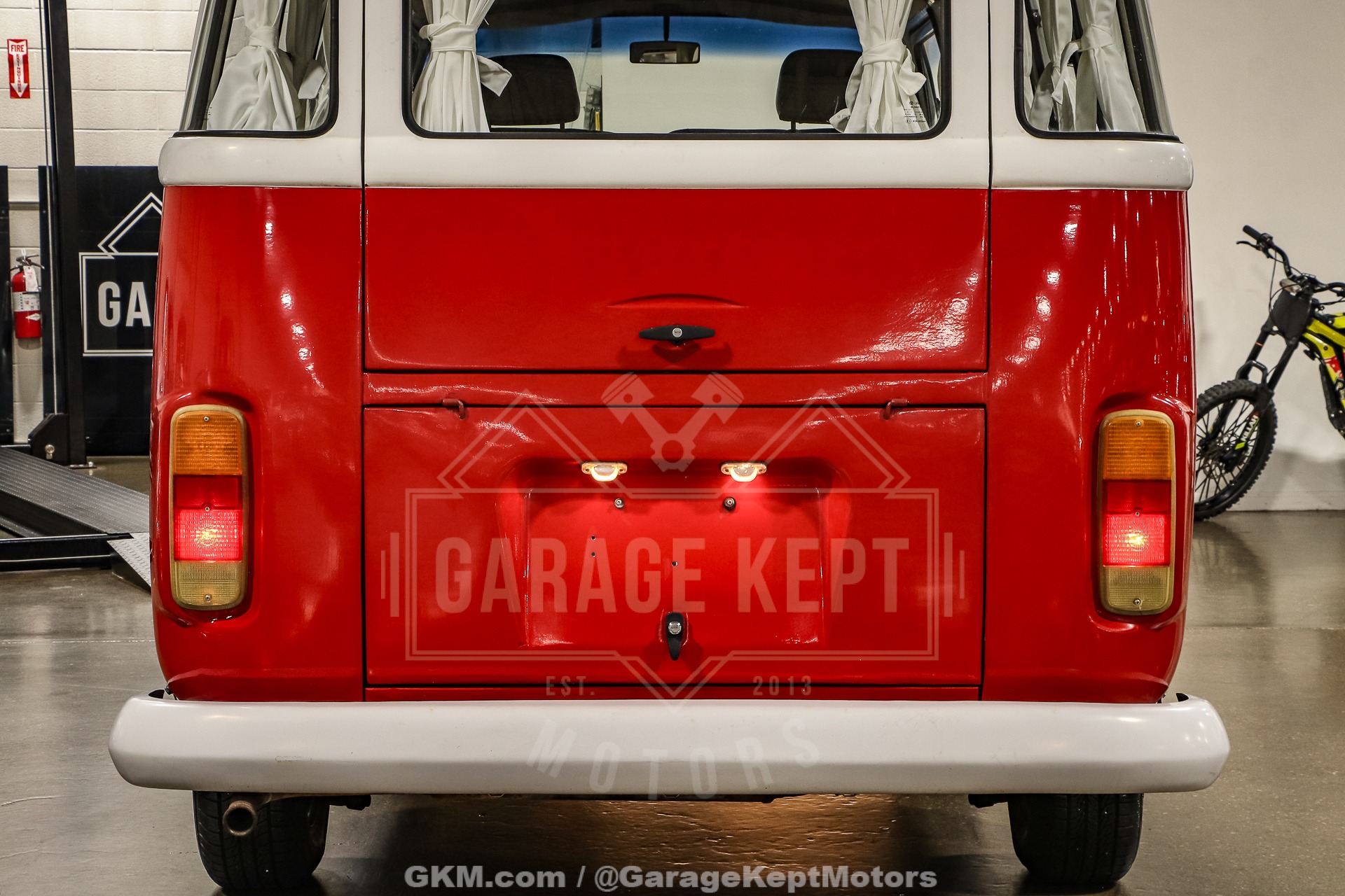 1973 Volkswagen Type 2 Bus 47