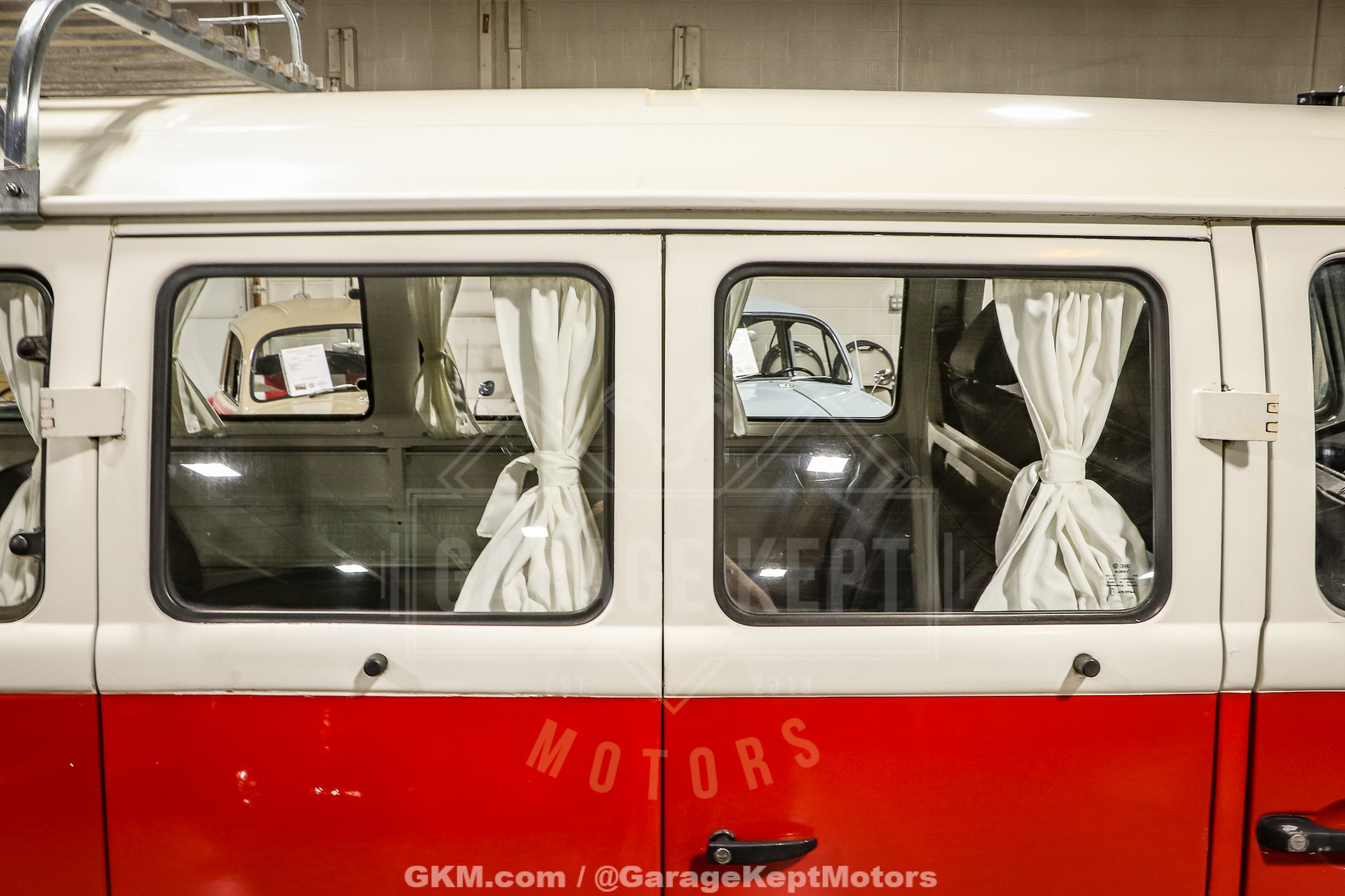 1973 Volkswagen Type 2 Bus 64