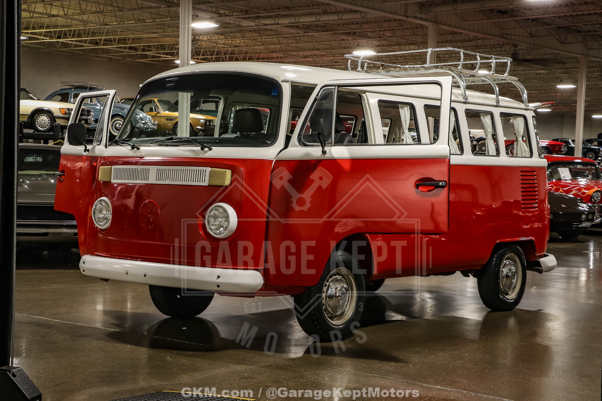 1973 Volkswagen Type 2 Bus 68