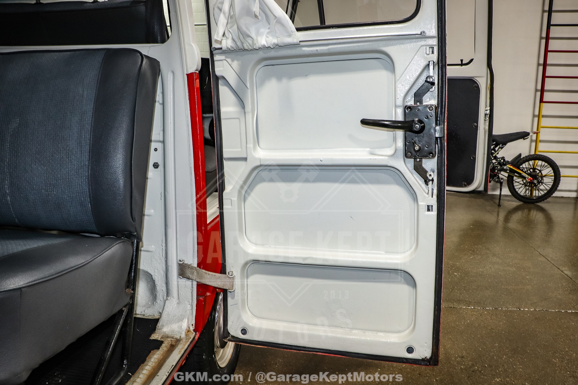 1973 Volkswagen Type 2 Bus 78