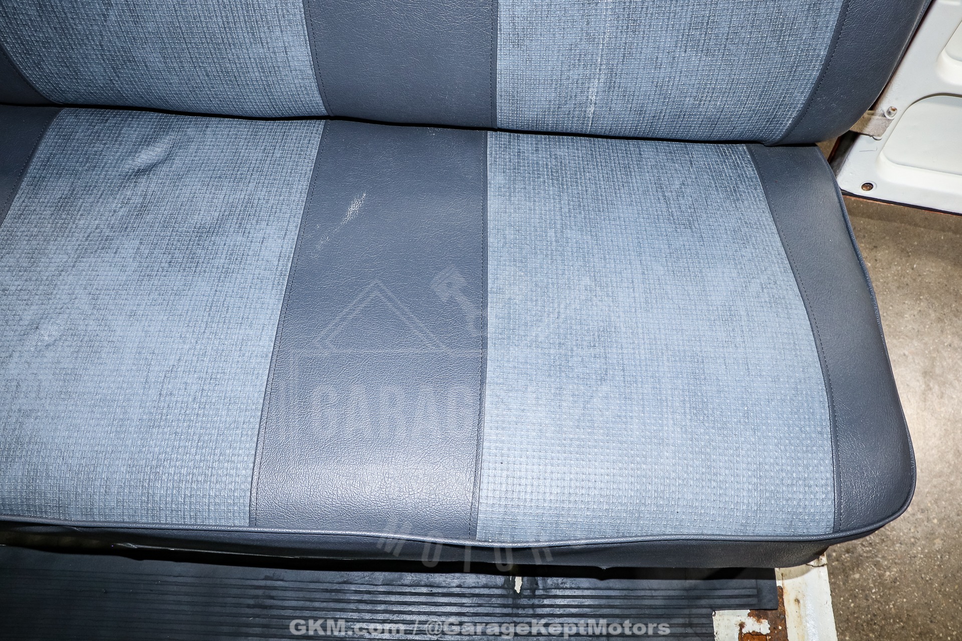 1973 Volkswagen Type 2 Bus 83