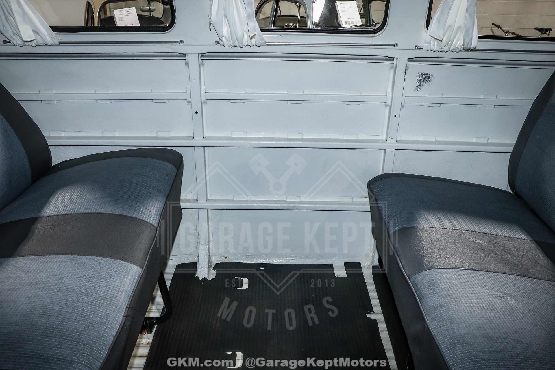 1973 Volkswagen Type 2 Bus 87