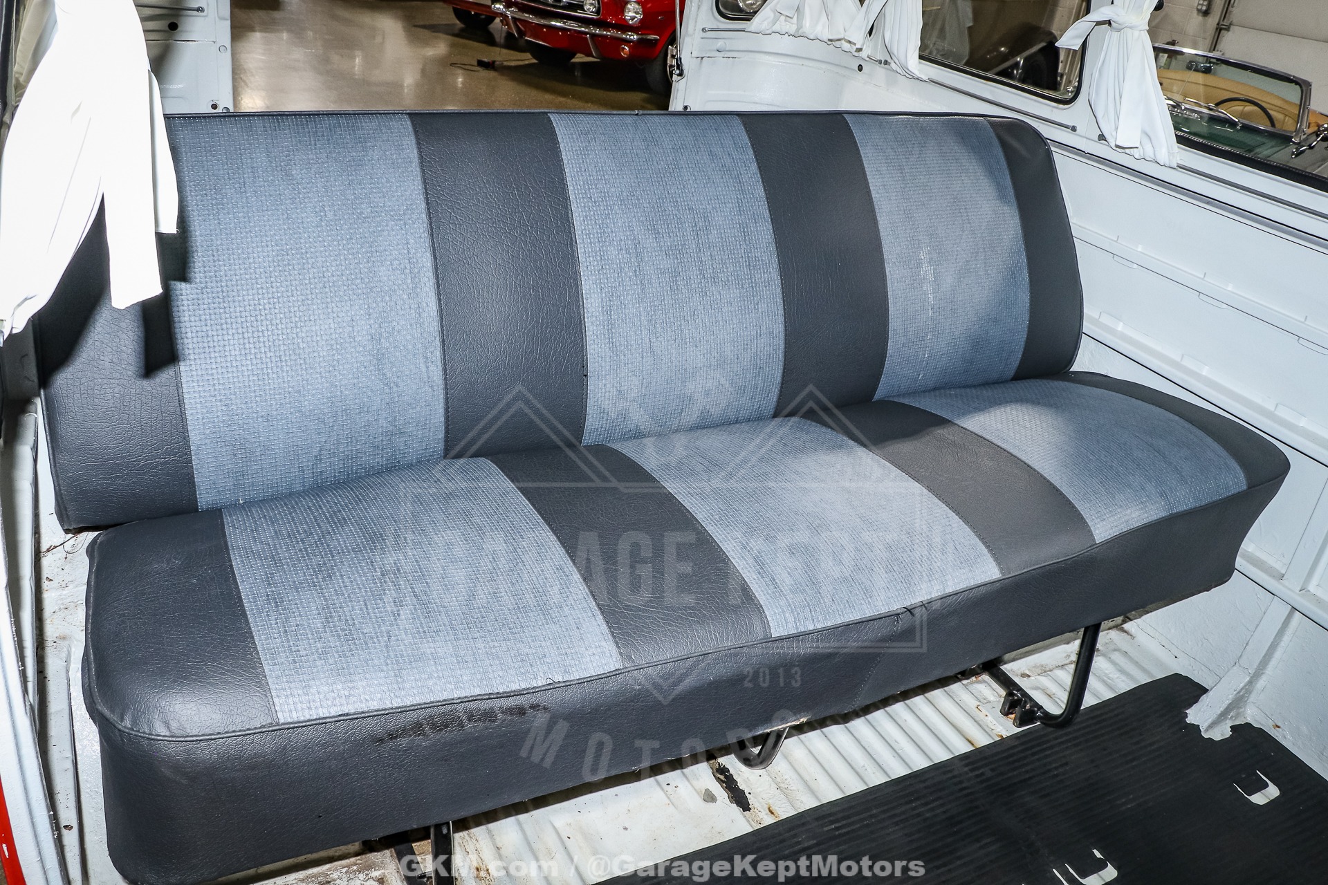 1973 Volkswagen Type 2 Bus 88