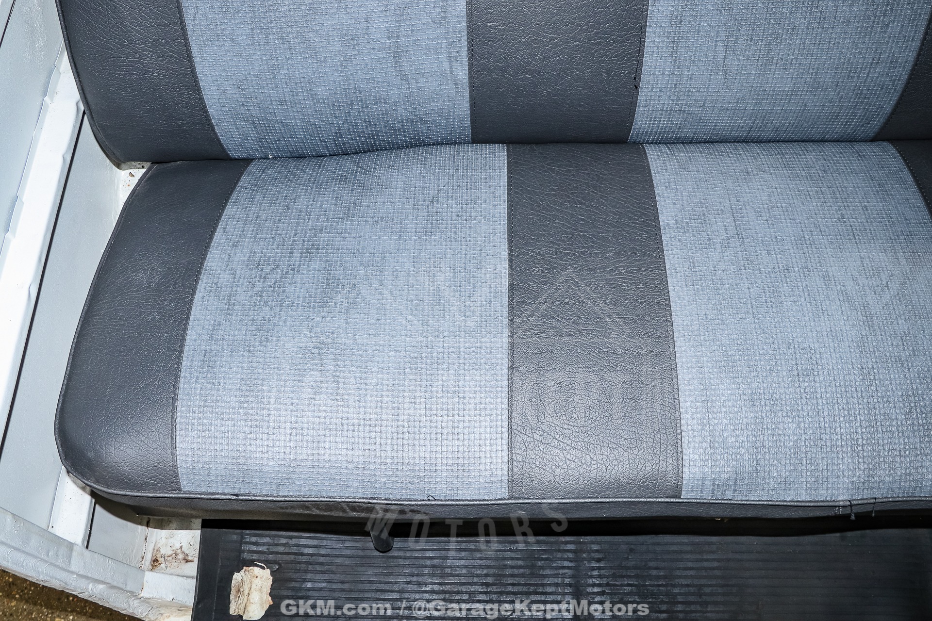 1973 Volkswagen Type 2 Bus 91