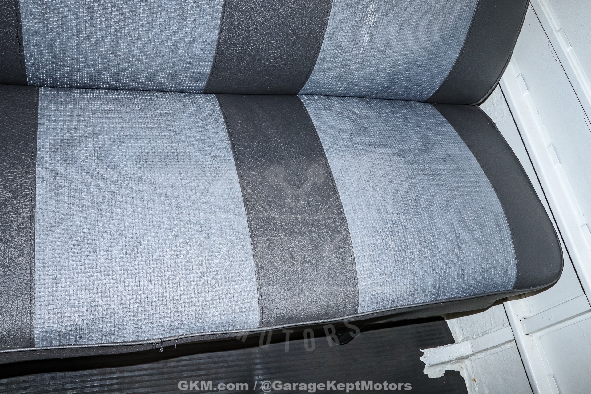 1973 Volkswagen Type 2 Bus 92