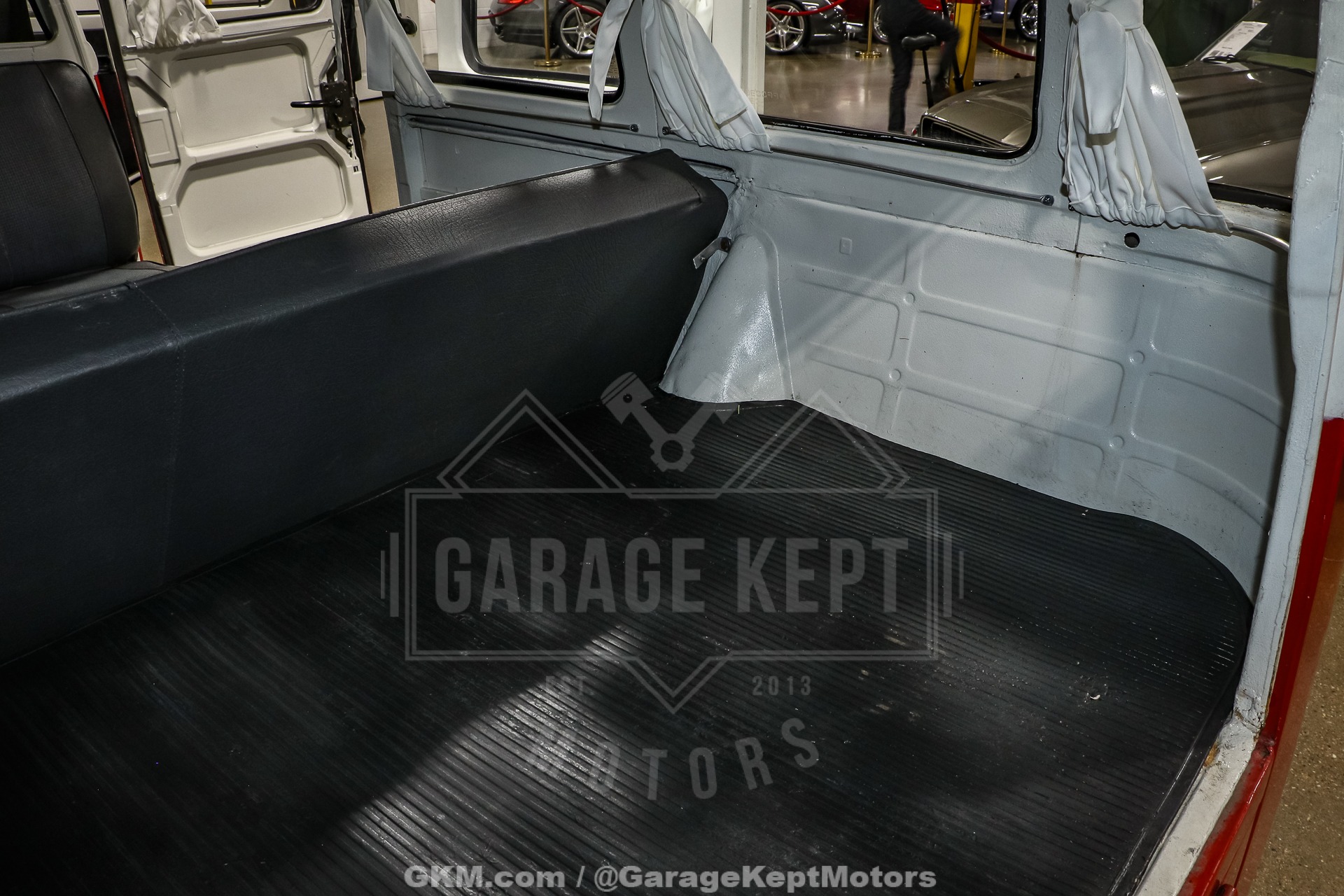 1973 Volkswagen Type 2 Bus 98