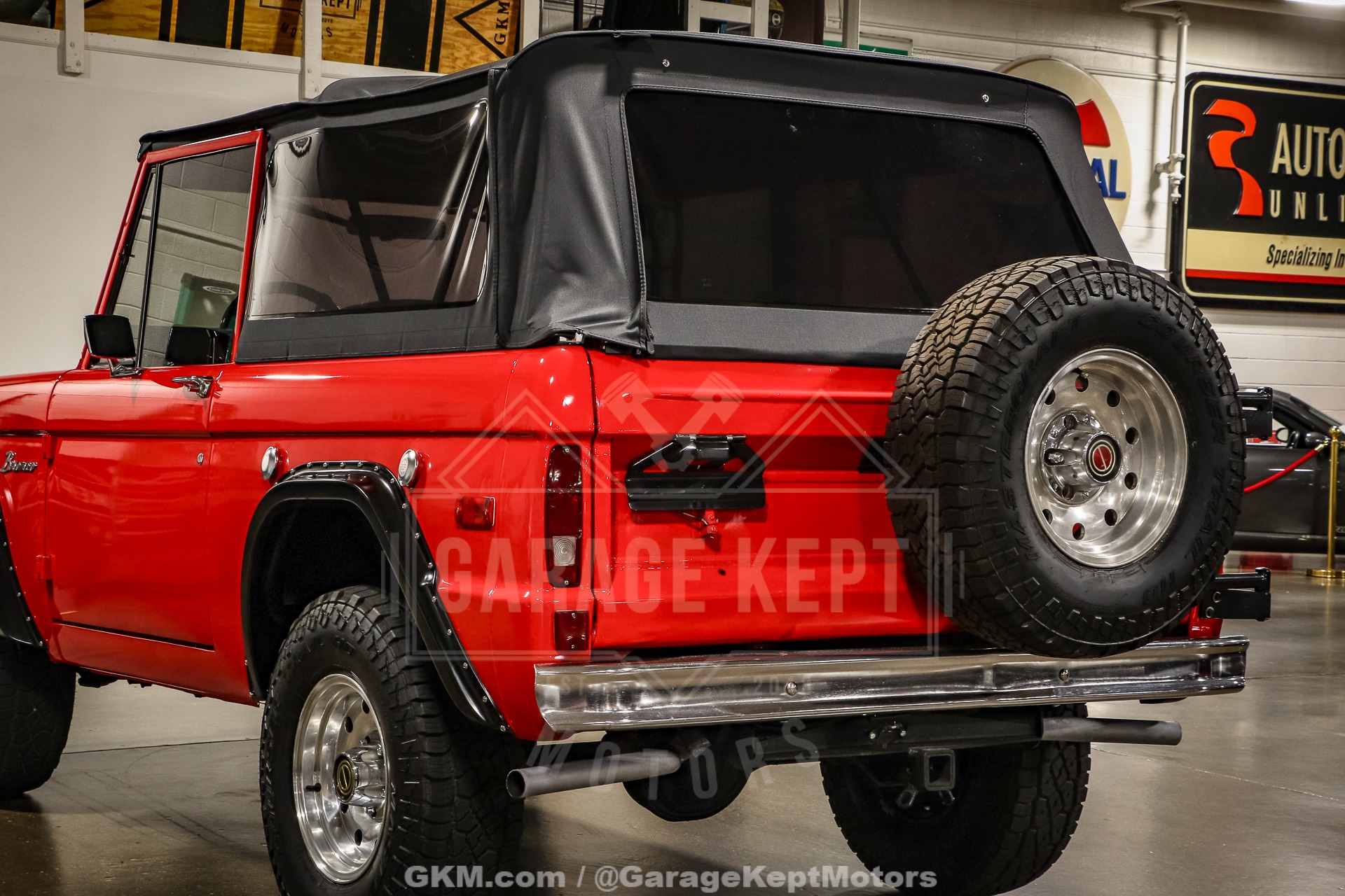 1976 Ford Bronco 43