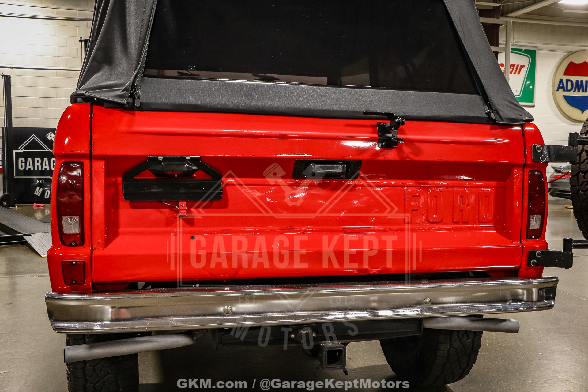 1976 Ford Bronco 44