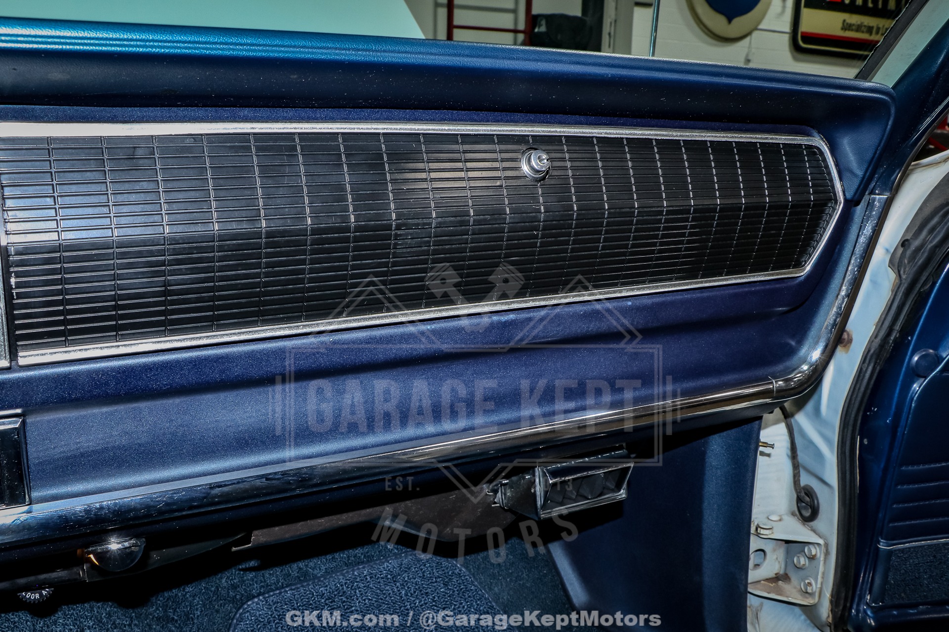 1967 Dodge Coronet 115