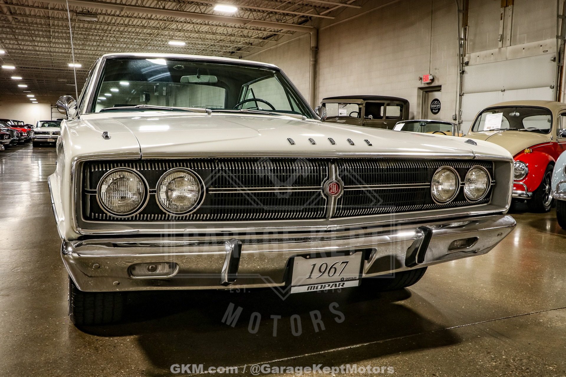 1967 Dodge Coronet 22