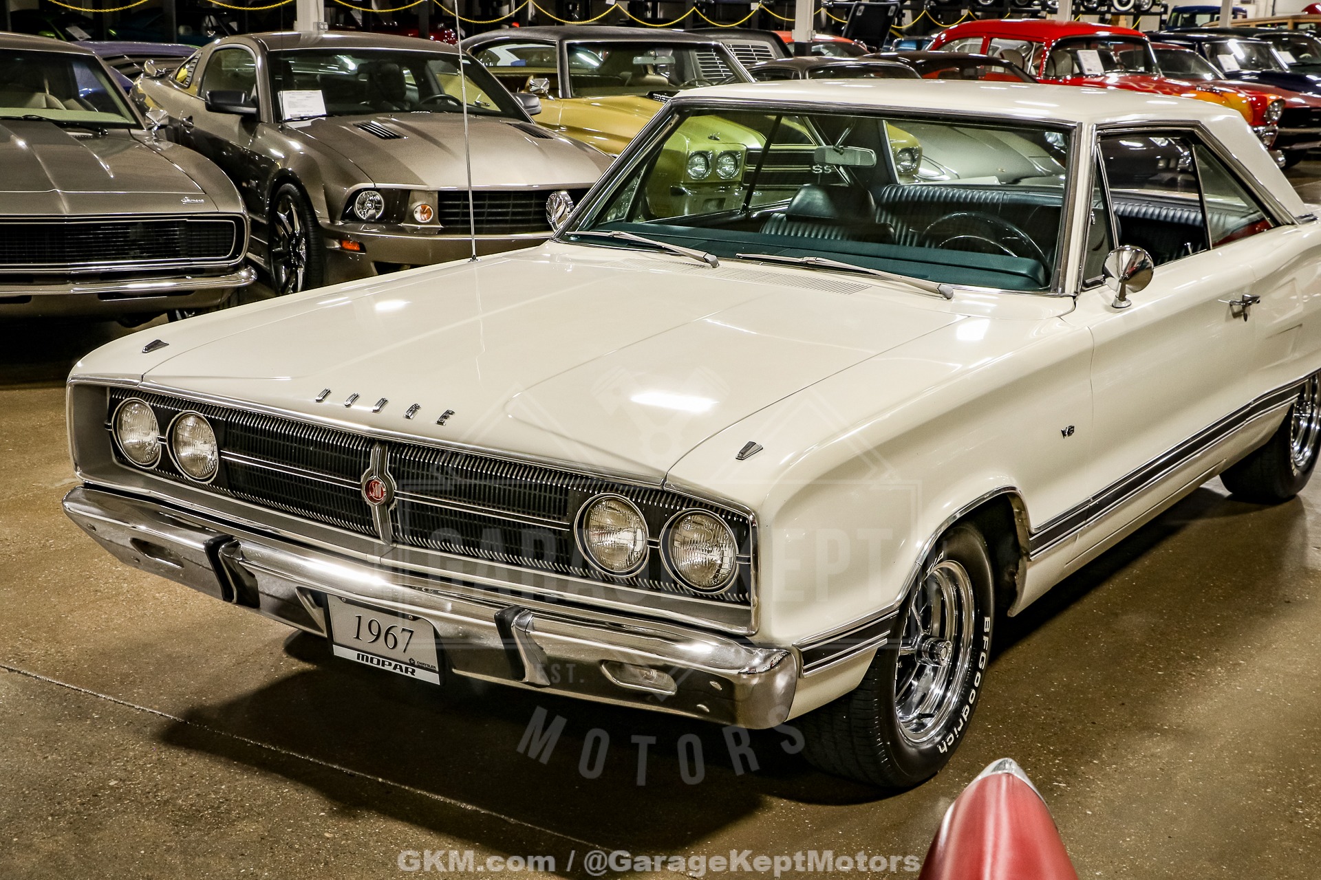 1967 Dodge Coronet 28