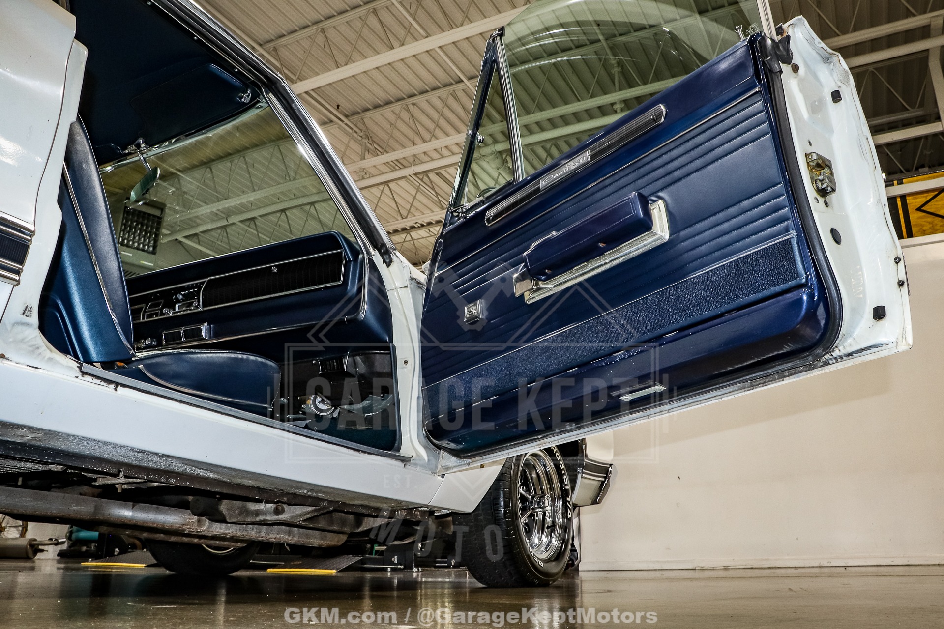 1967 Dodge Coronet 65