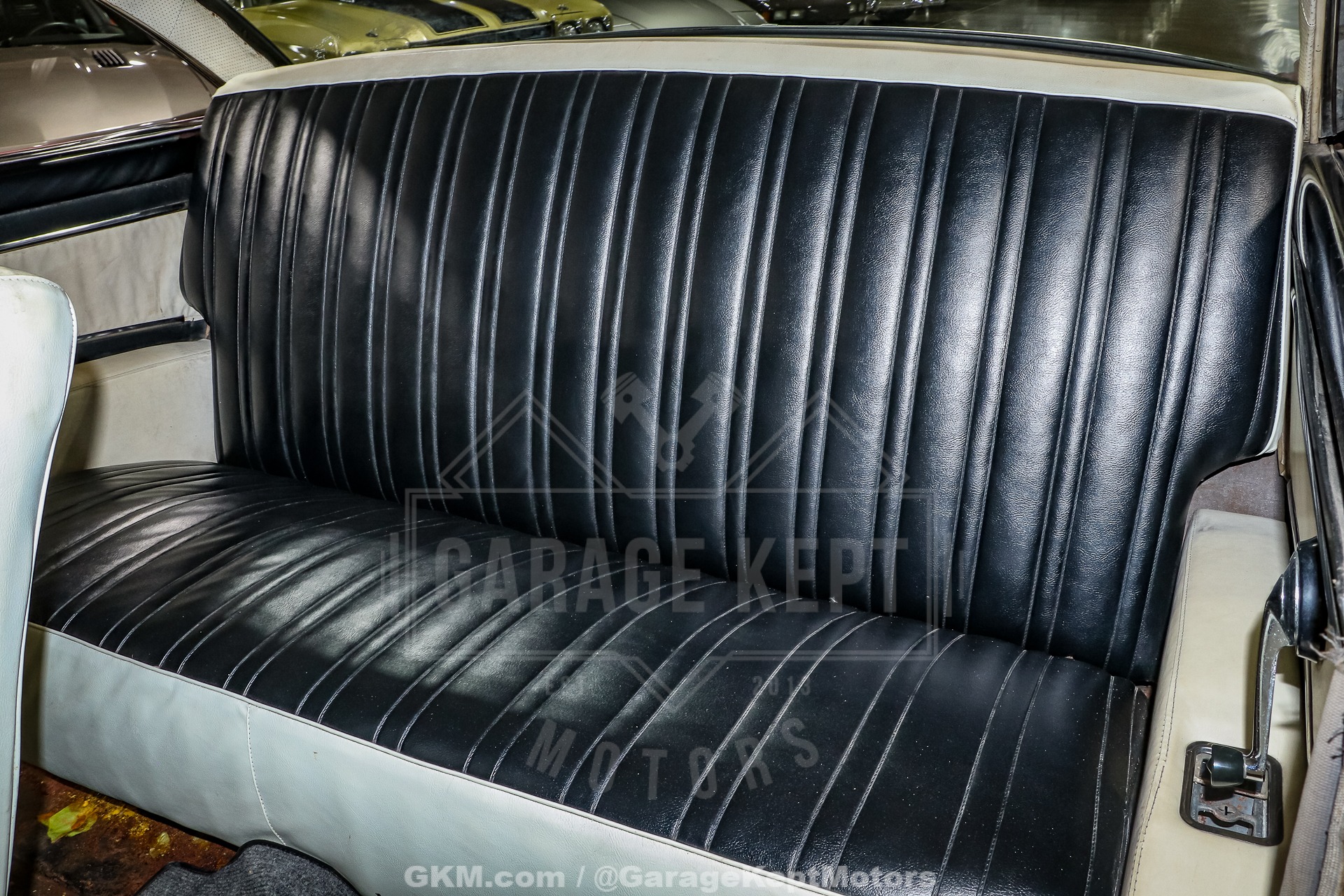 1956 Ford Fairlane 102