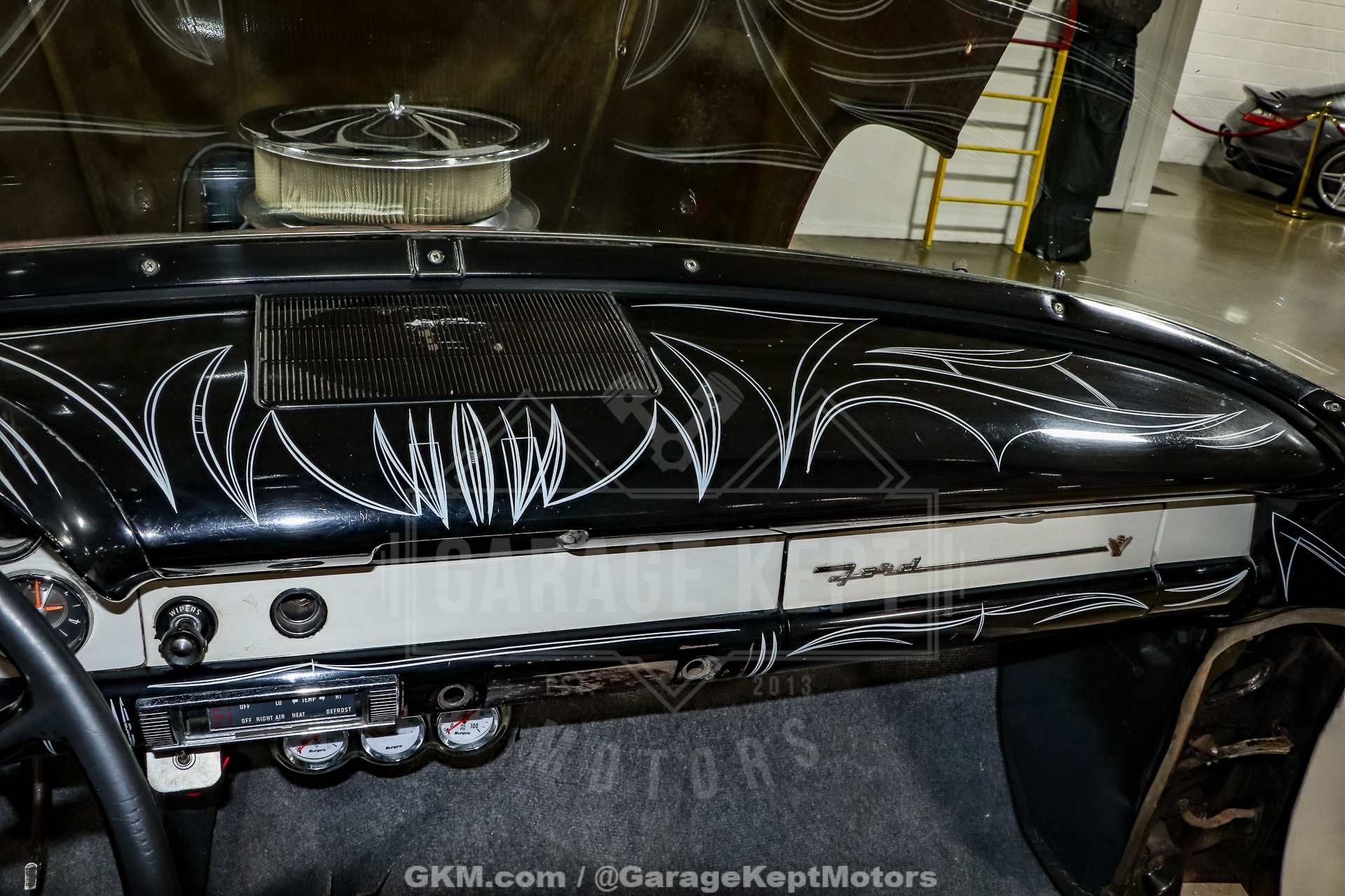 1956 Ford Fairlane 113
