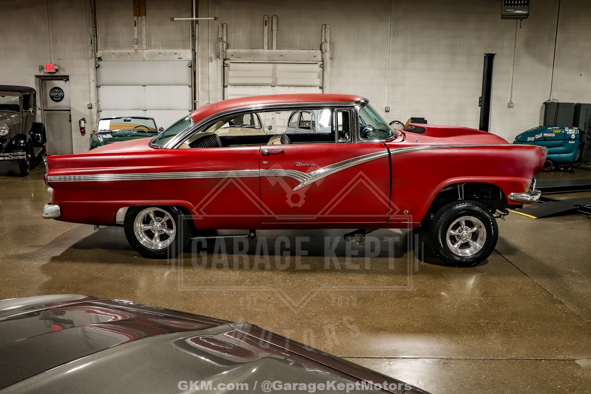 1956 Ford Fairlane 15
