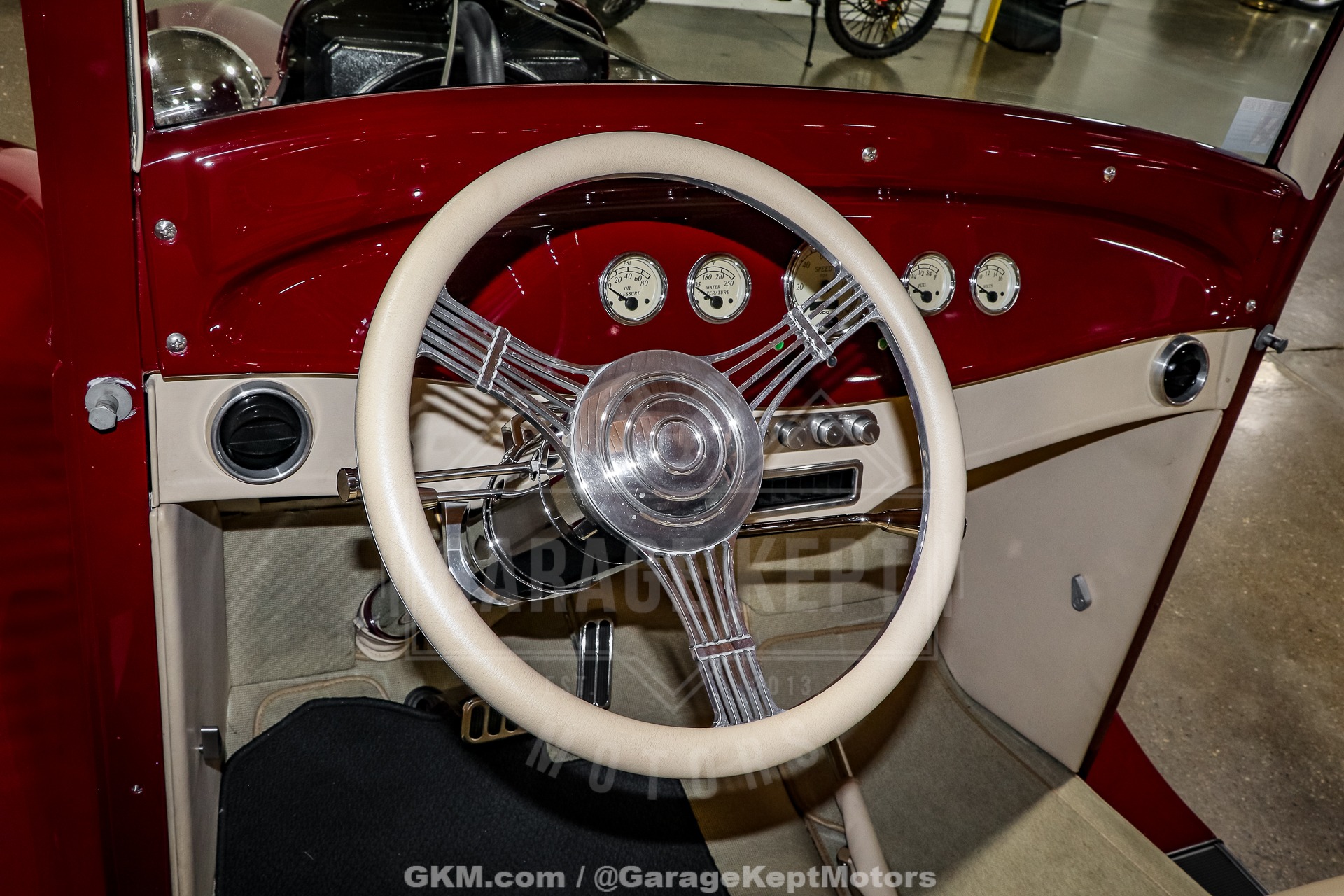 1932 Ford Woody Wagon 105