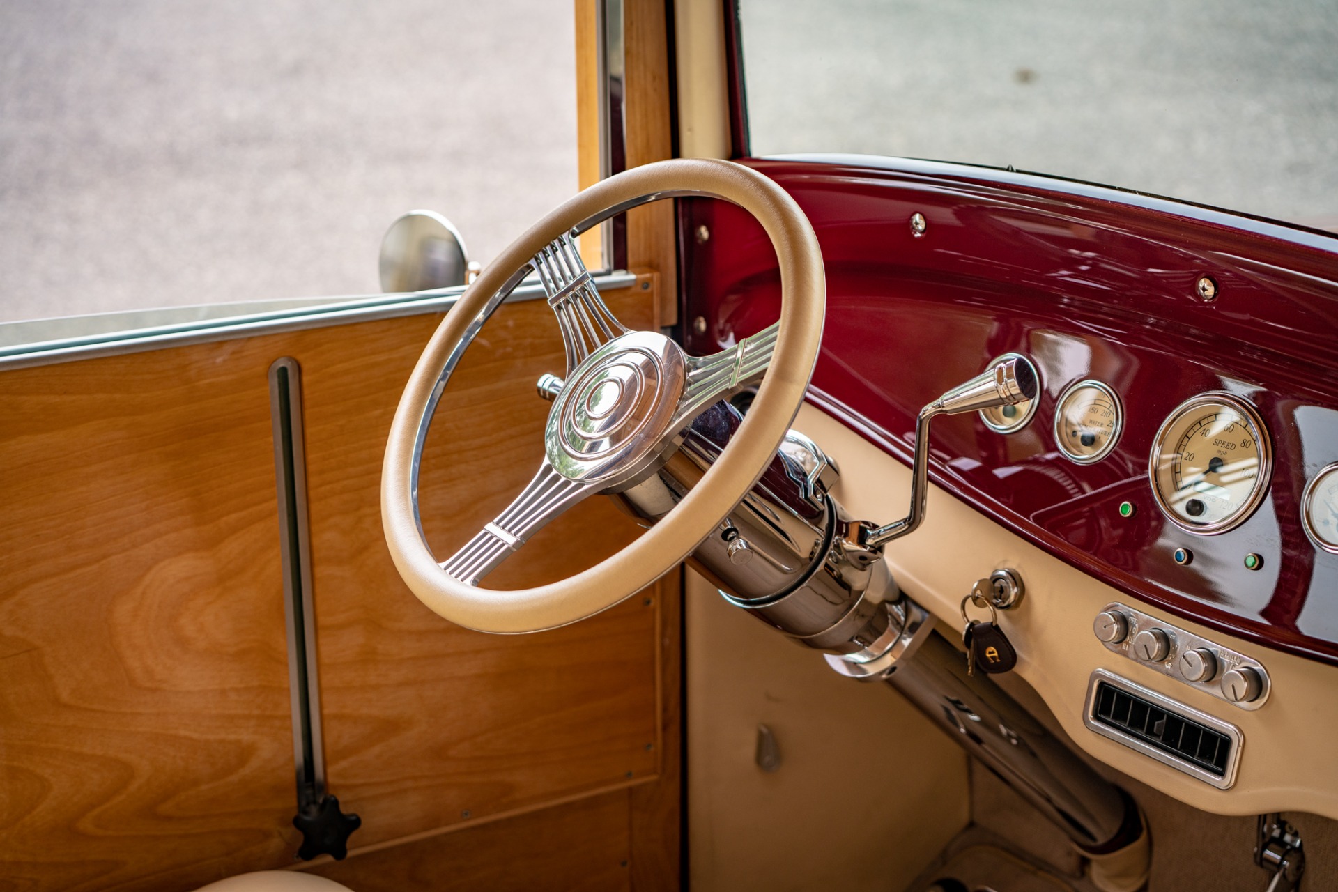 1932 Ford Woody Wagon 12