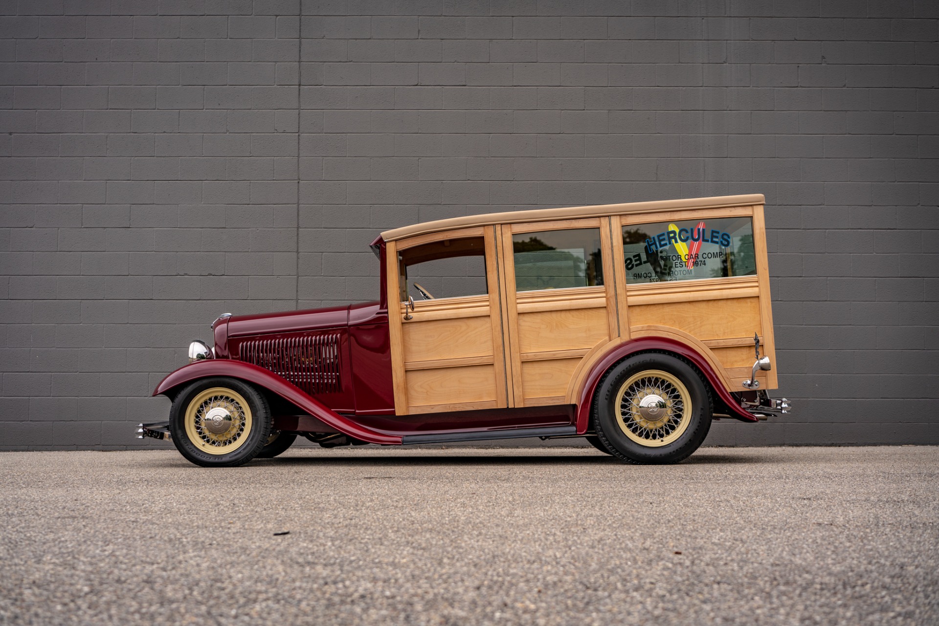1932 Ford Woody Wagon 23