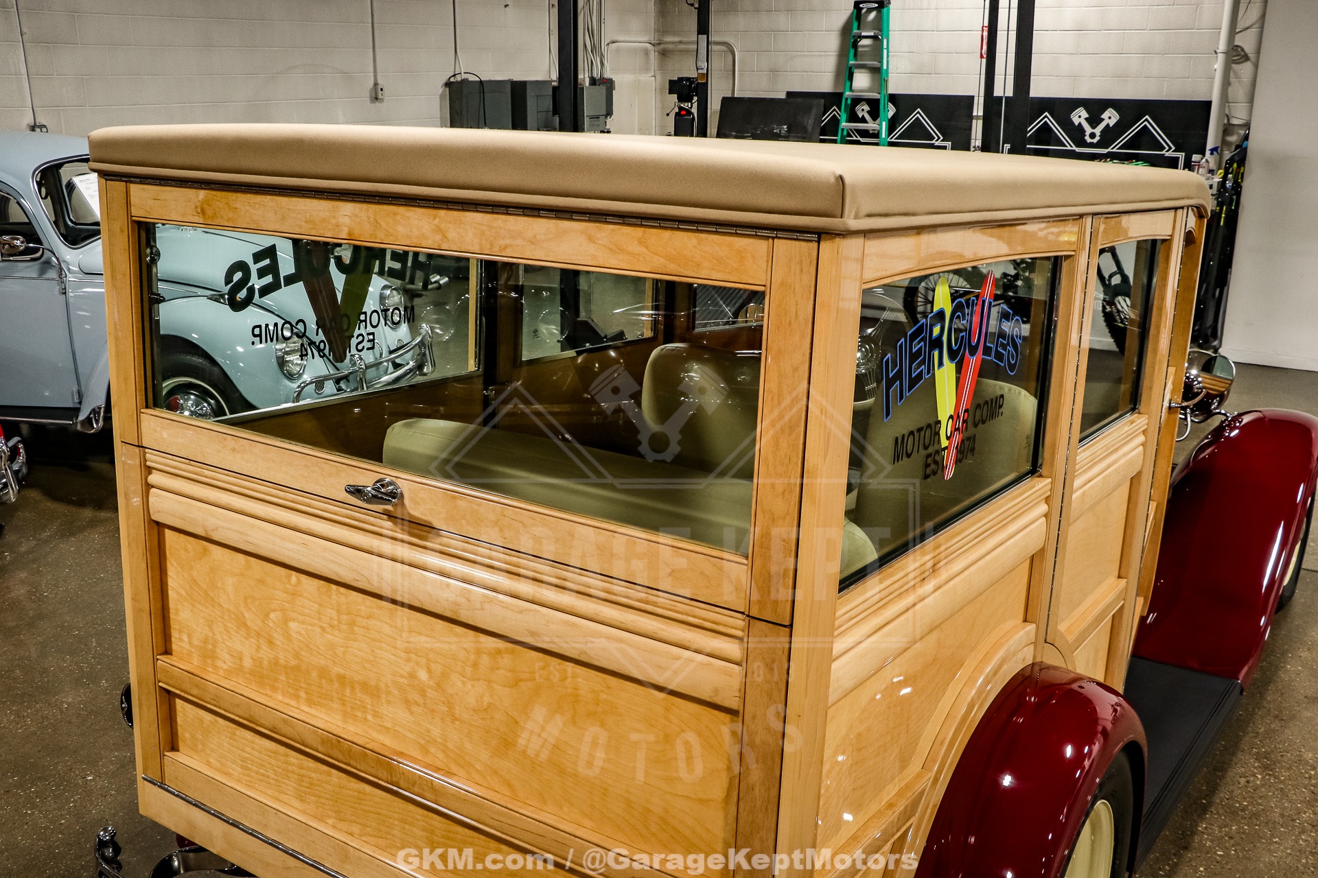 1932 Ford Woody Wagon 44