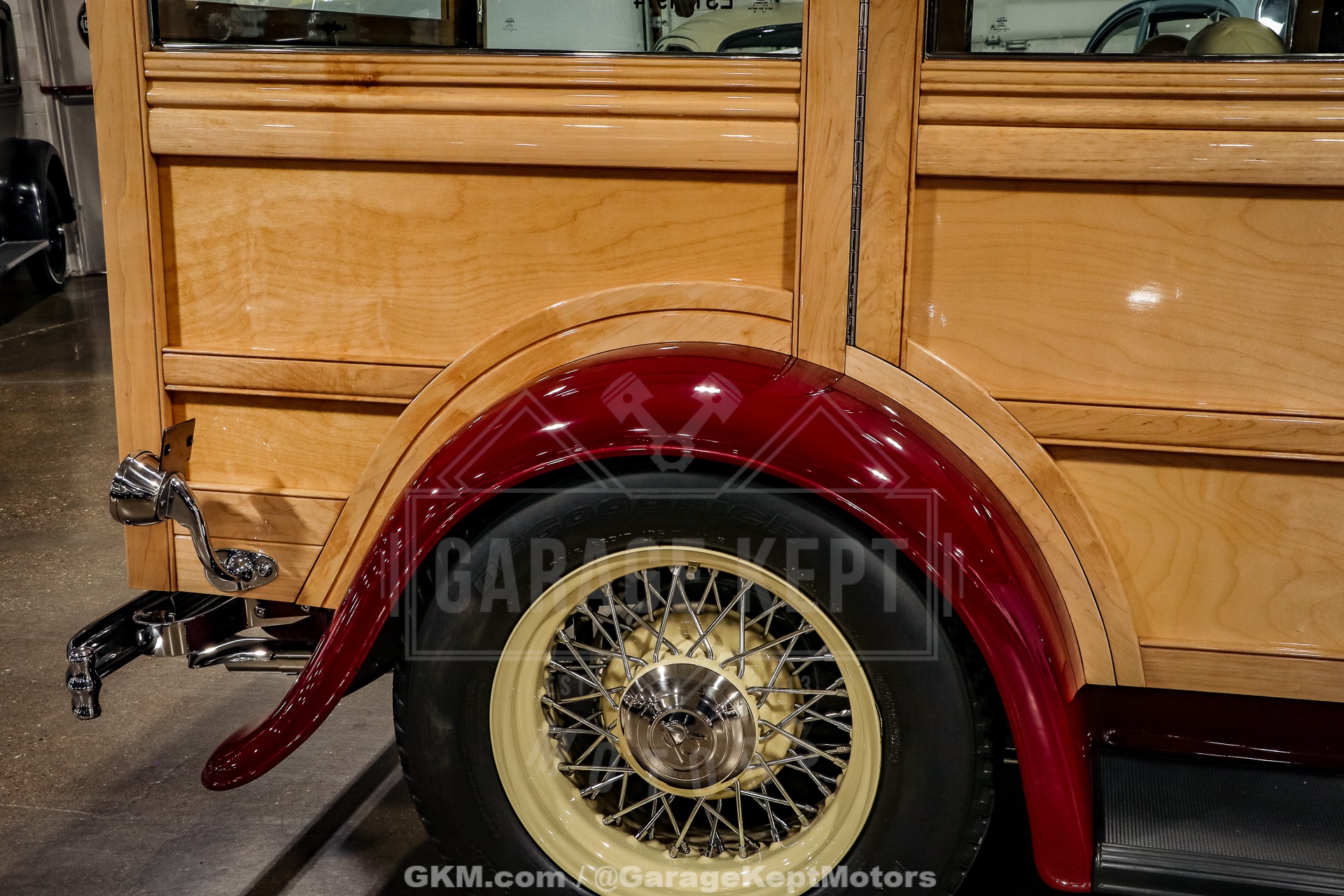 1932 Ford Woody Wagon 48