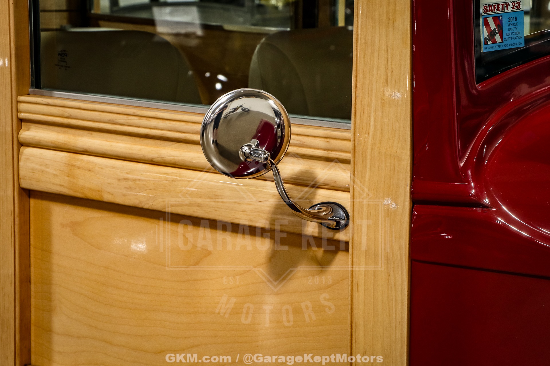 1932 Ford Woody Wagon 53