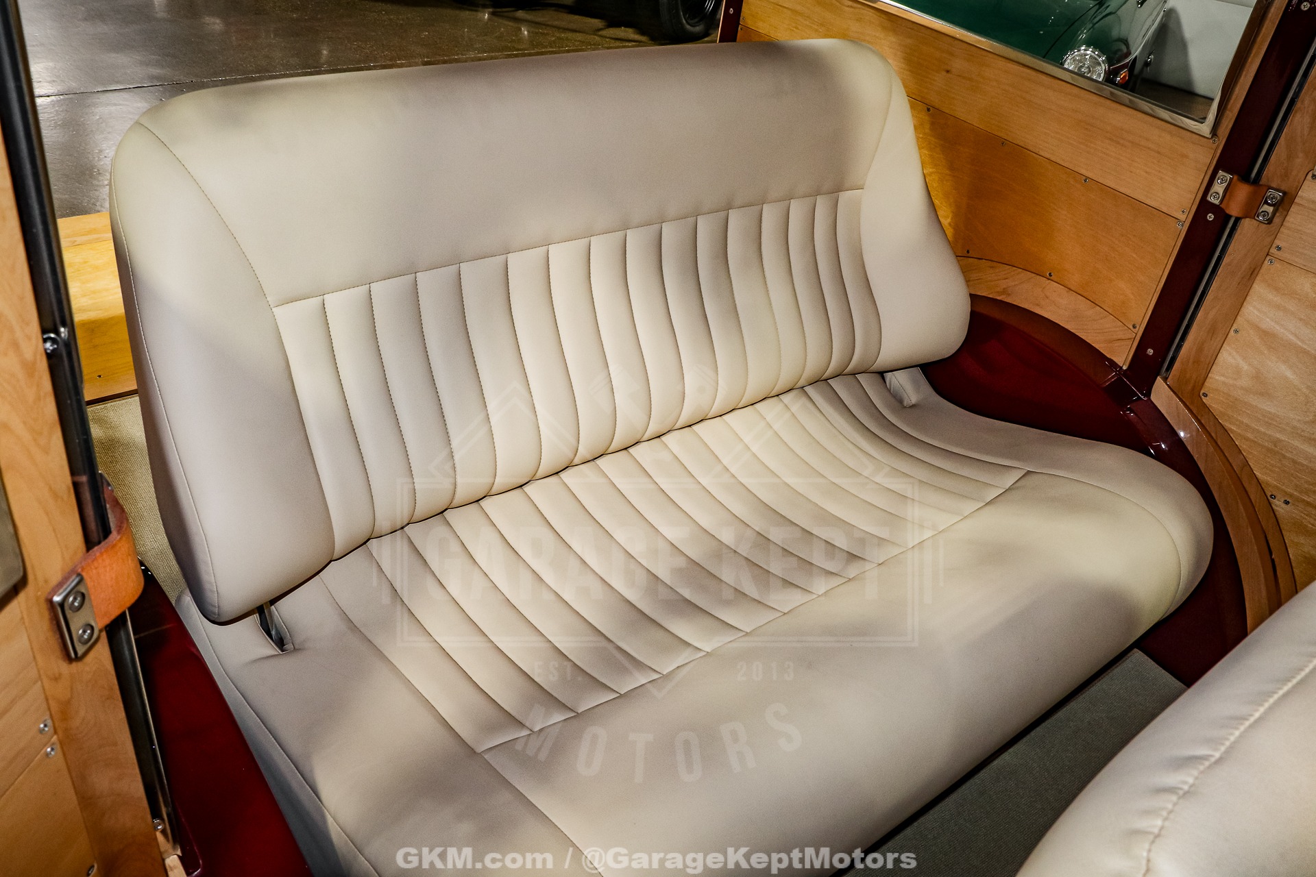 1932 Ford Woody Wagon 70