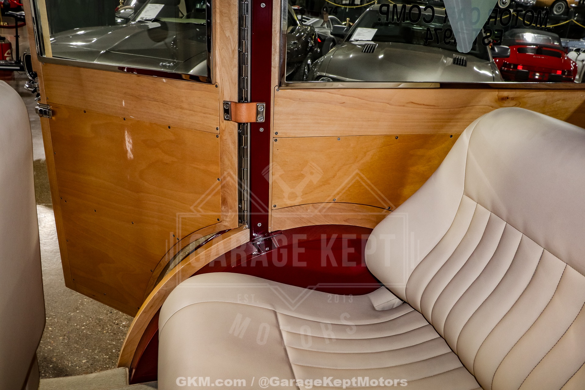 1932 Ford Woody Wagon 92