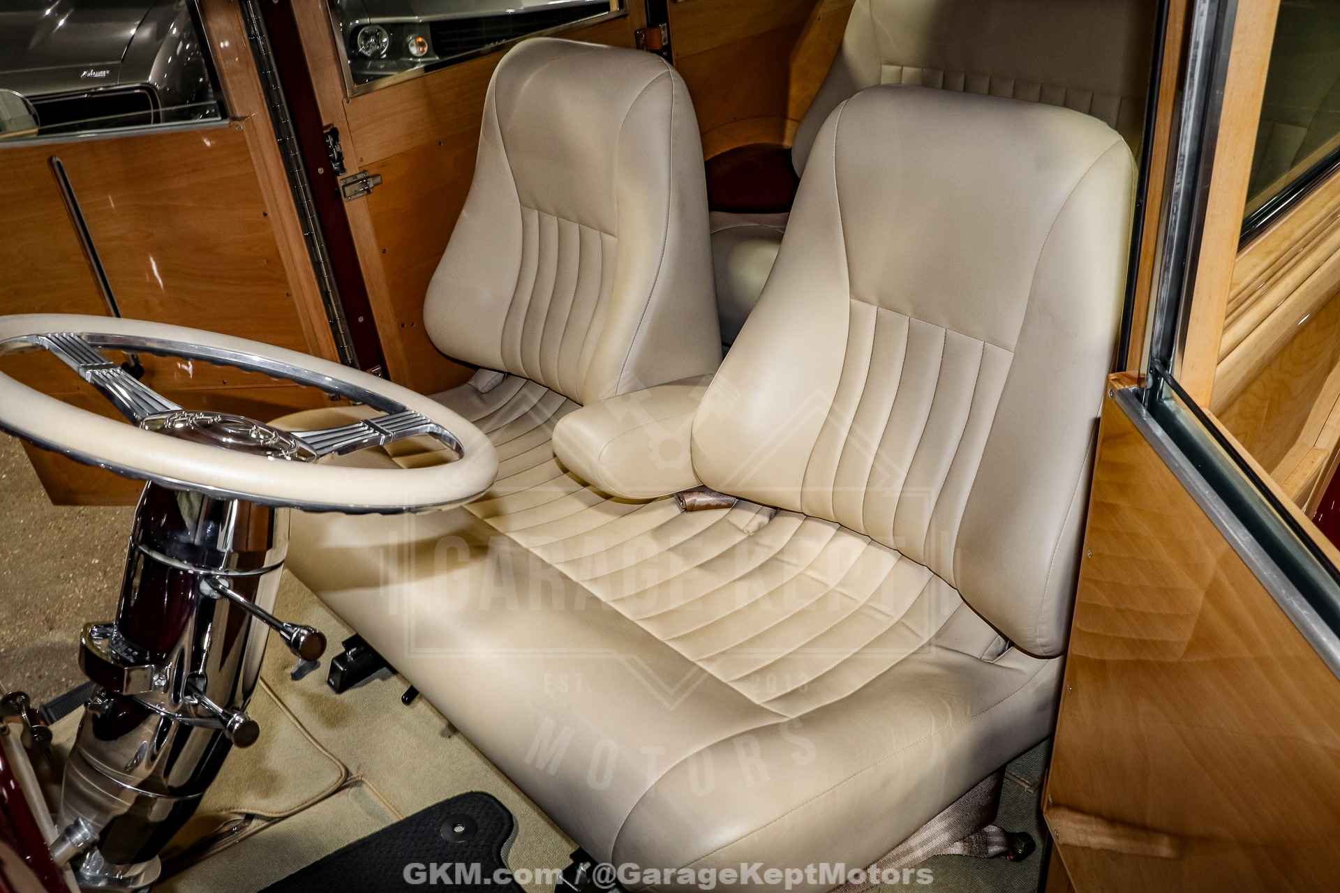 1932 Ford Woody Wagon 98