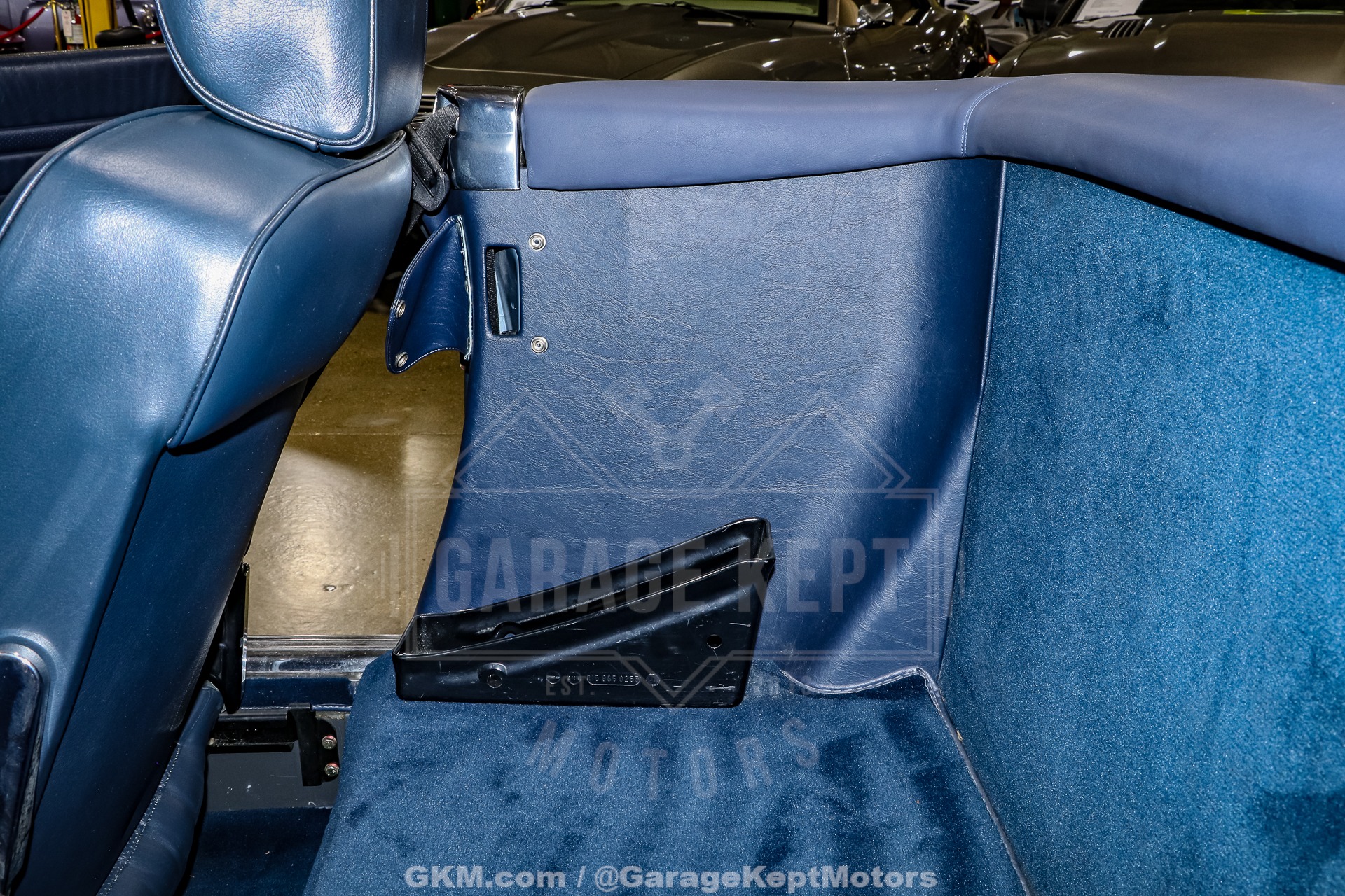 1986 Mercedes Benz 560SL 114
