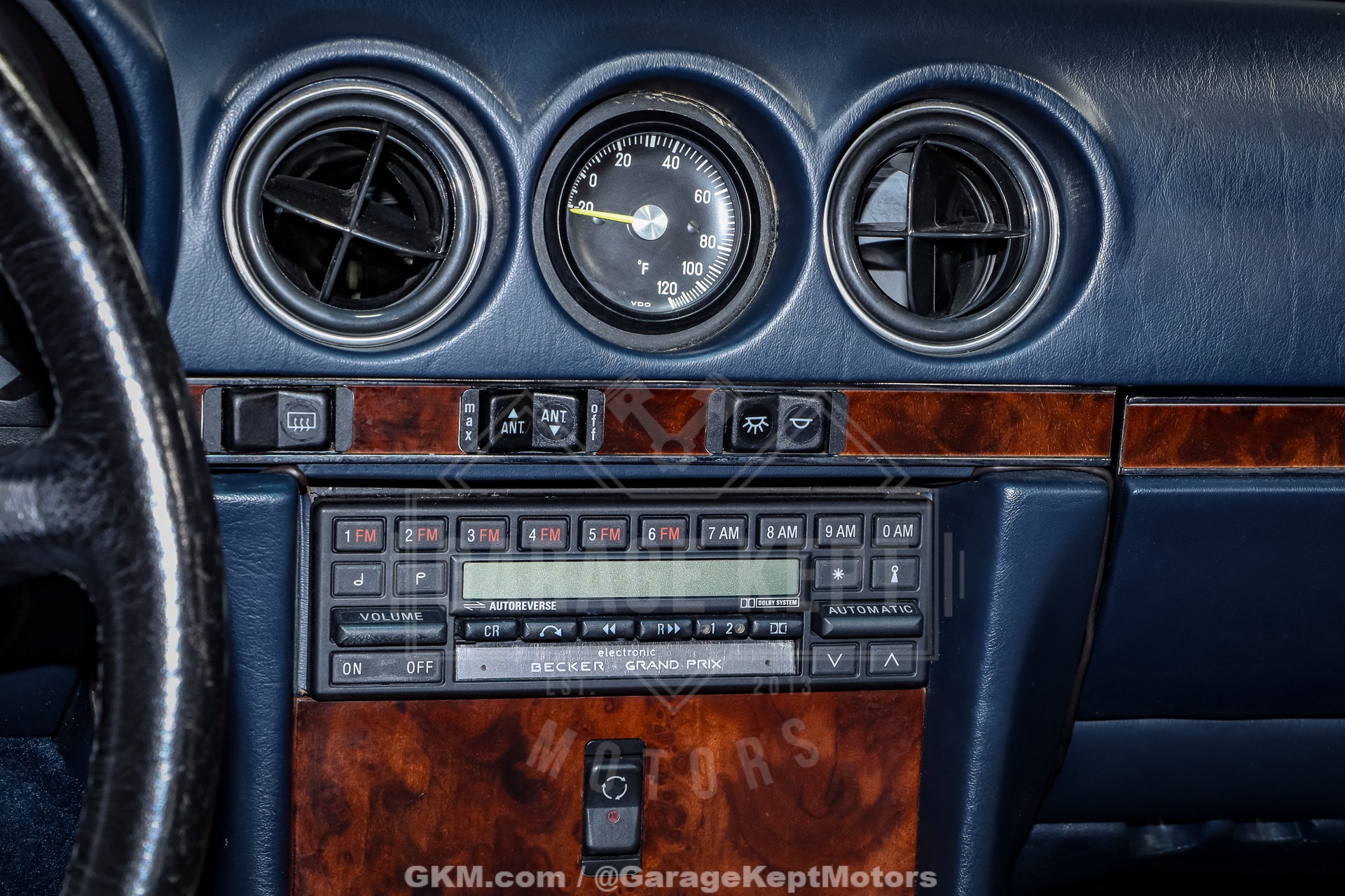 1986 Mercedes Benz 560SL 120