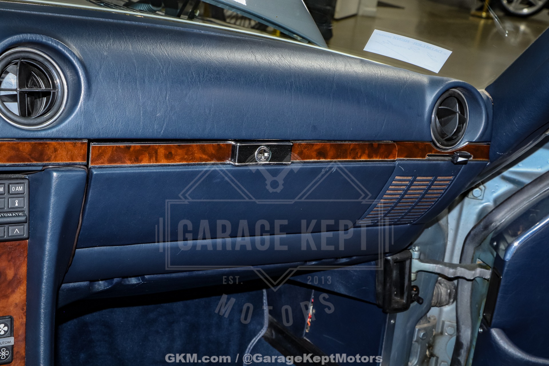 1986 Mercedes Benz 560SL 126