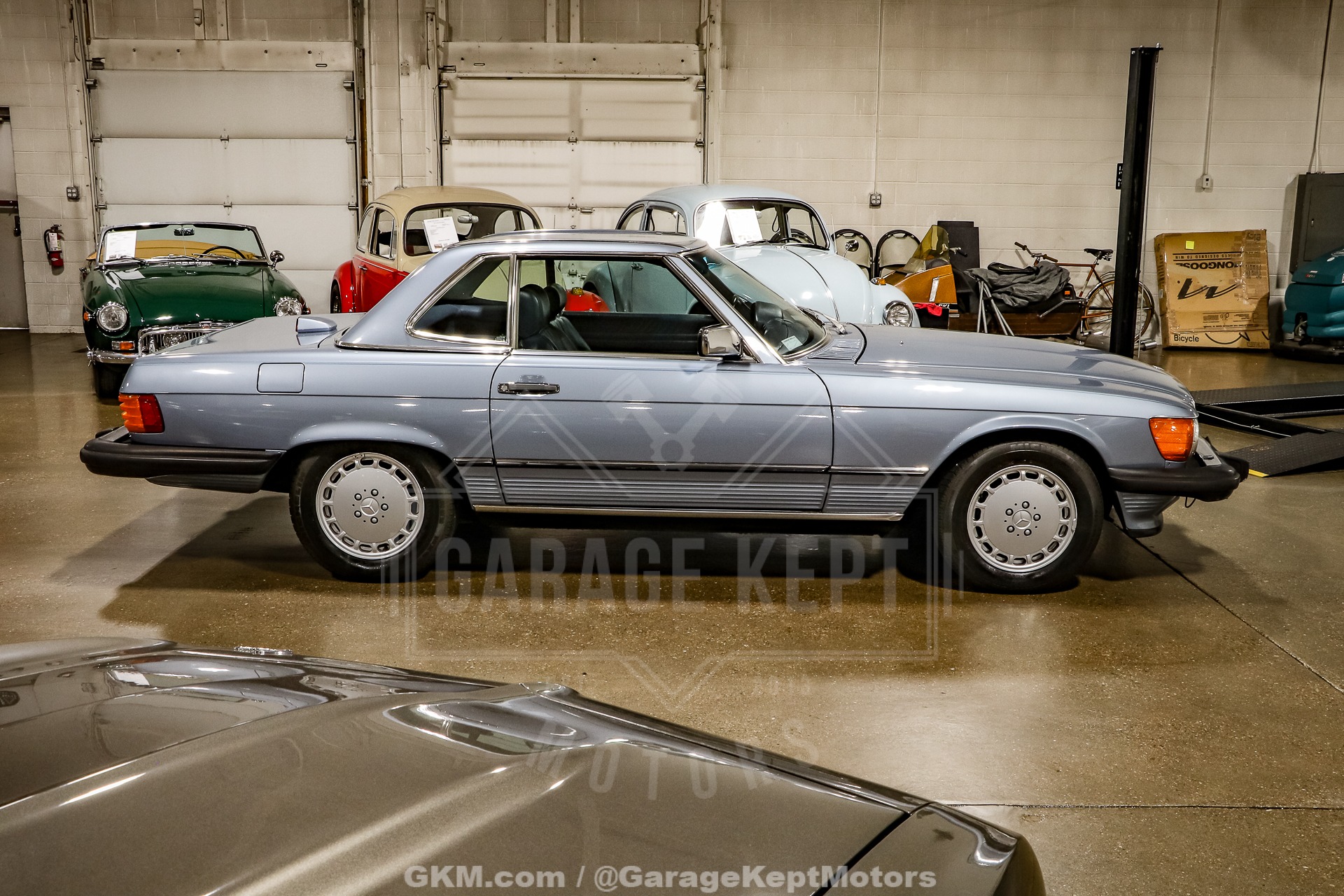 1986 Mercedes Benz 560SL 14