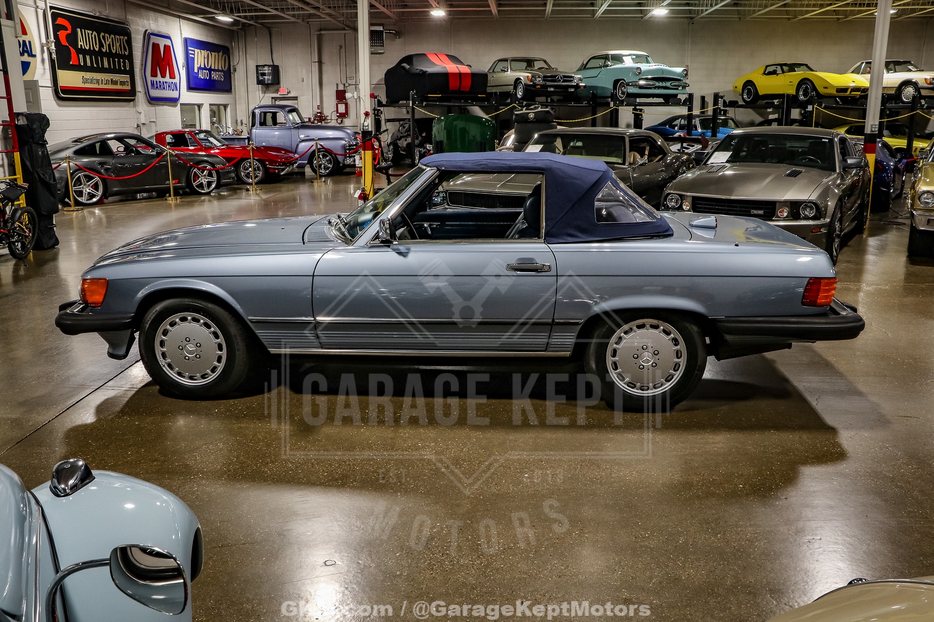 1986 Mercedes Benz 560SL 25