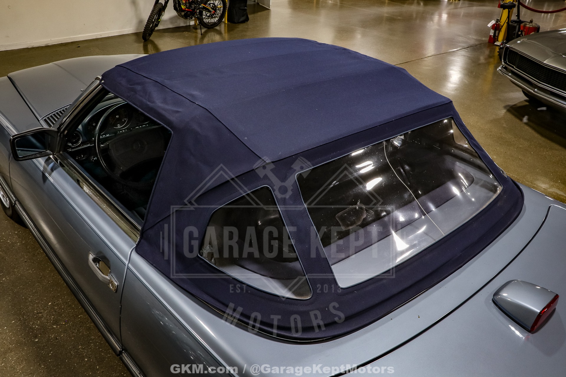 1986 Mercedes Benz 560SL 32