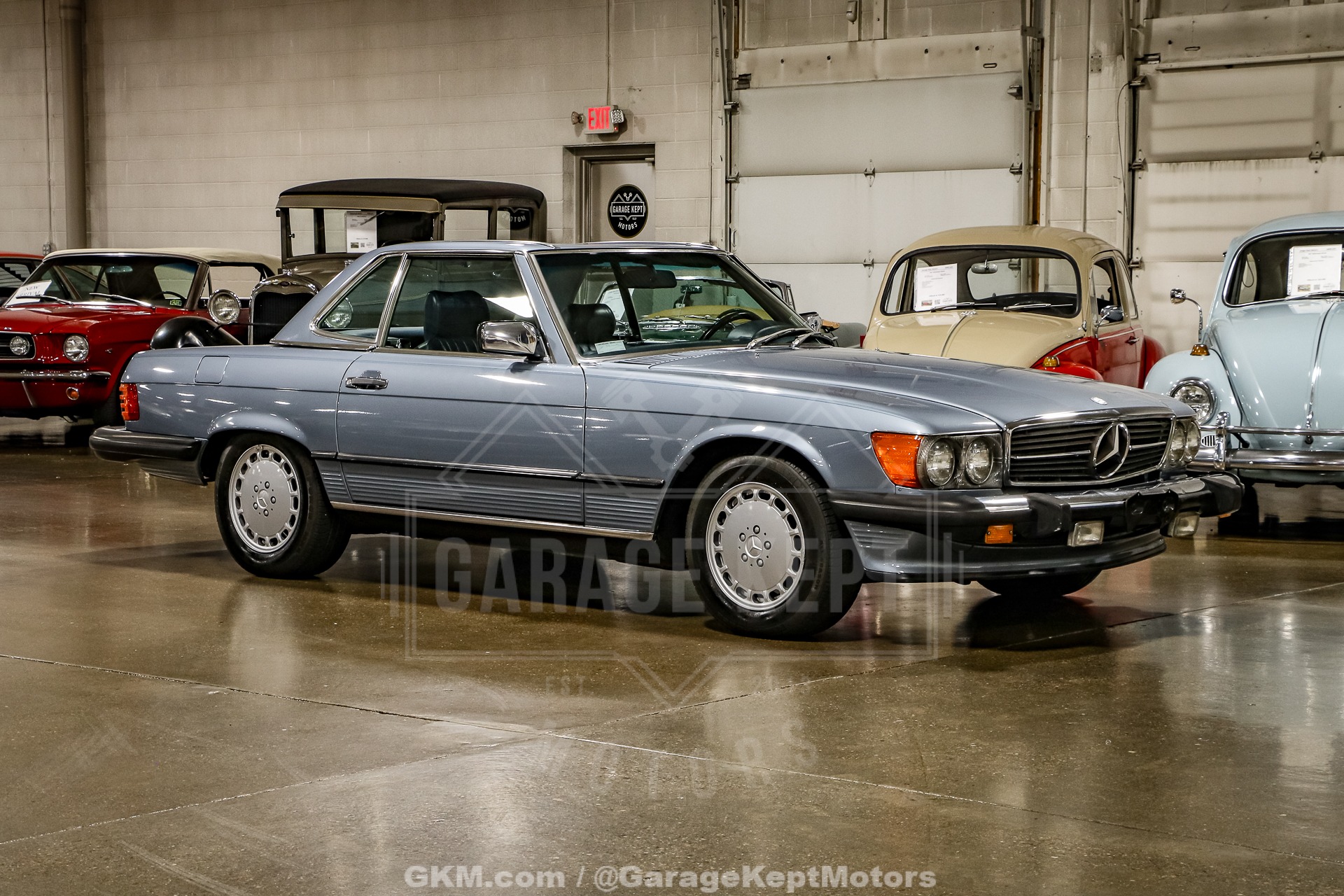 1986 Mercedes Benz 560SL 3