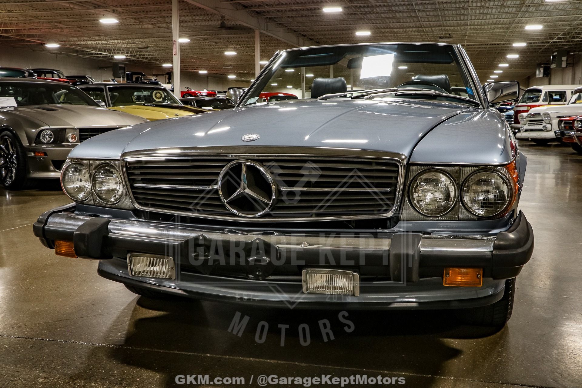 1986 Mercedes Benz 560SL 50