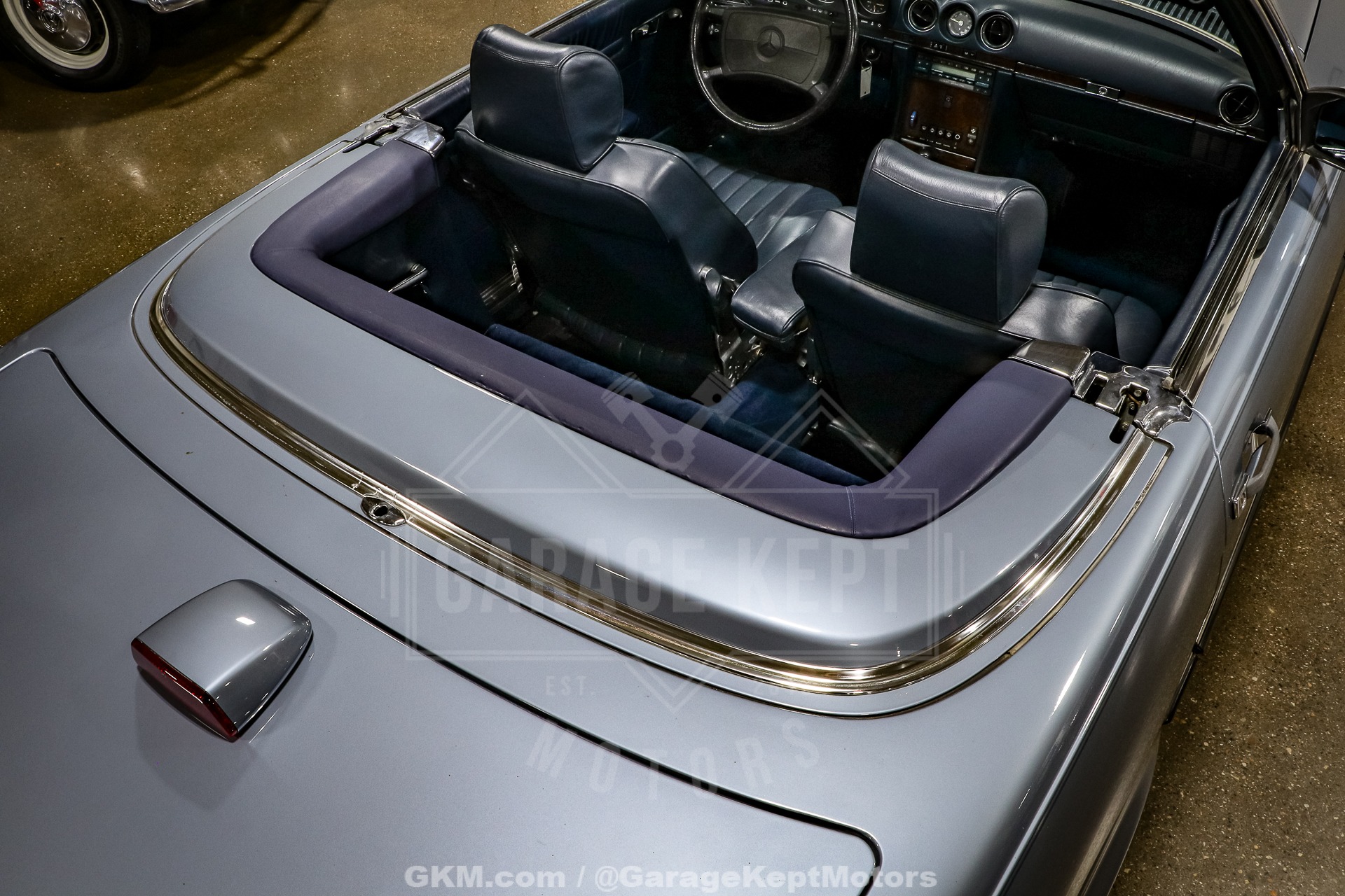 1986 Mercedes Benz 560SL 75