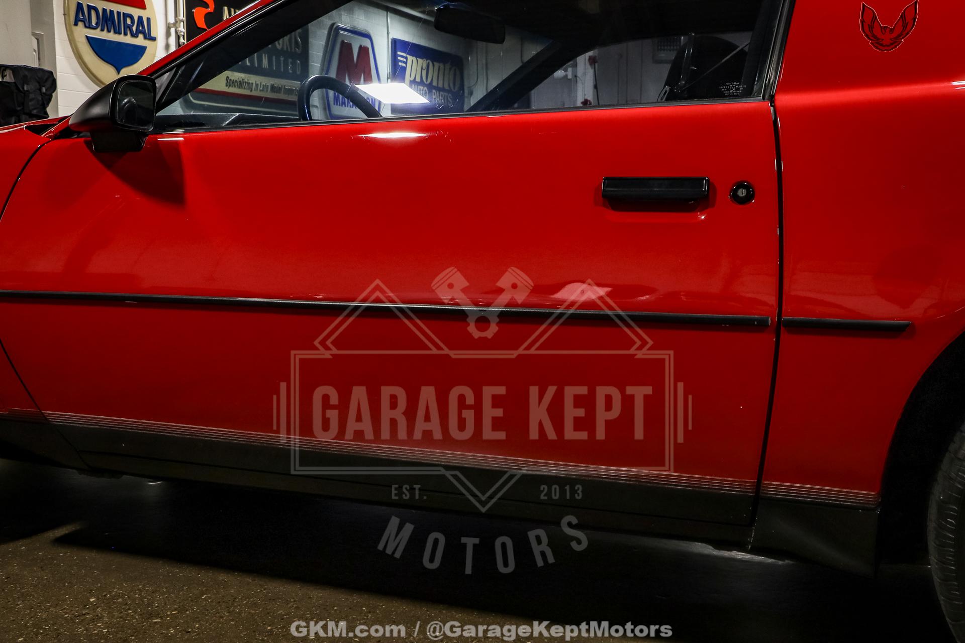1982 Pontiac Firebird 27