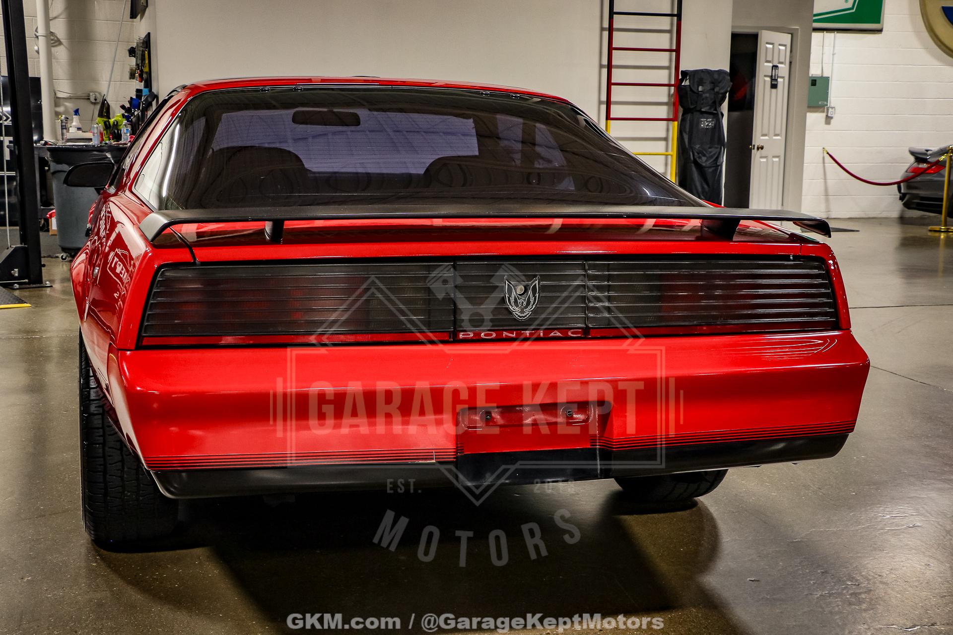 1982 Pontiac Firebird 31