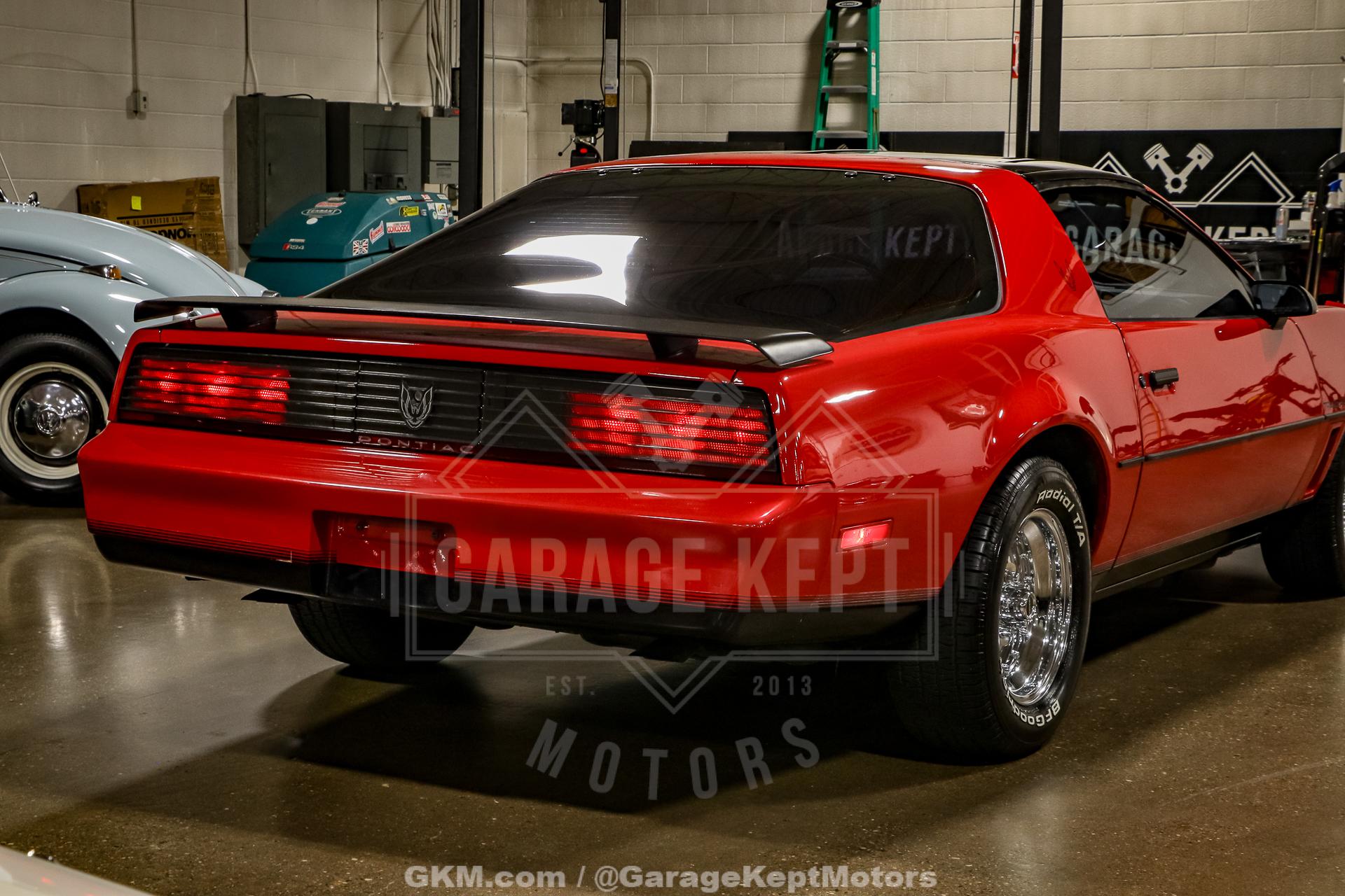 1982 Pontiac Firebird 35