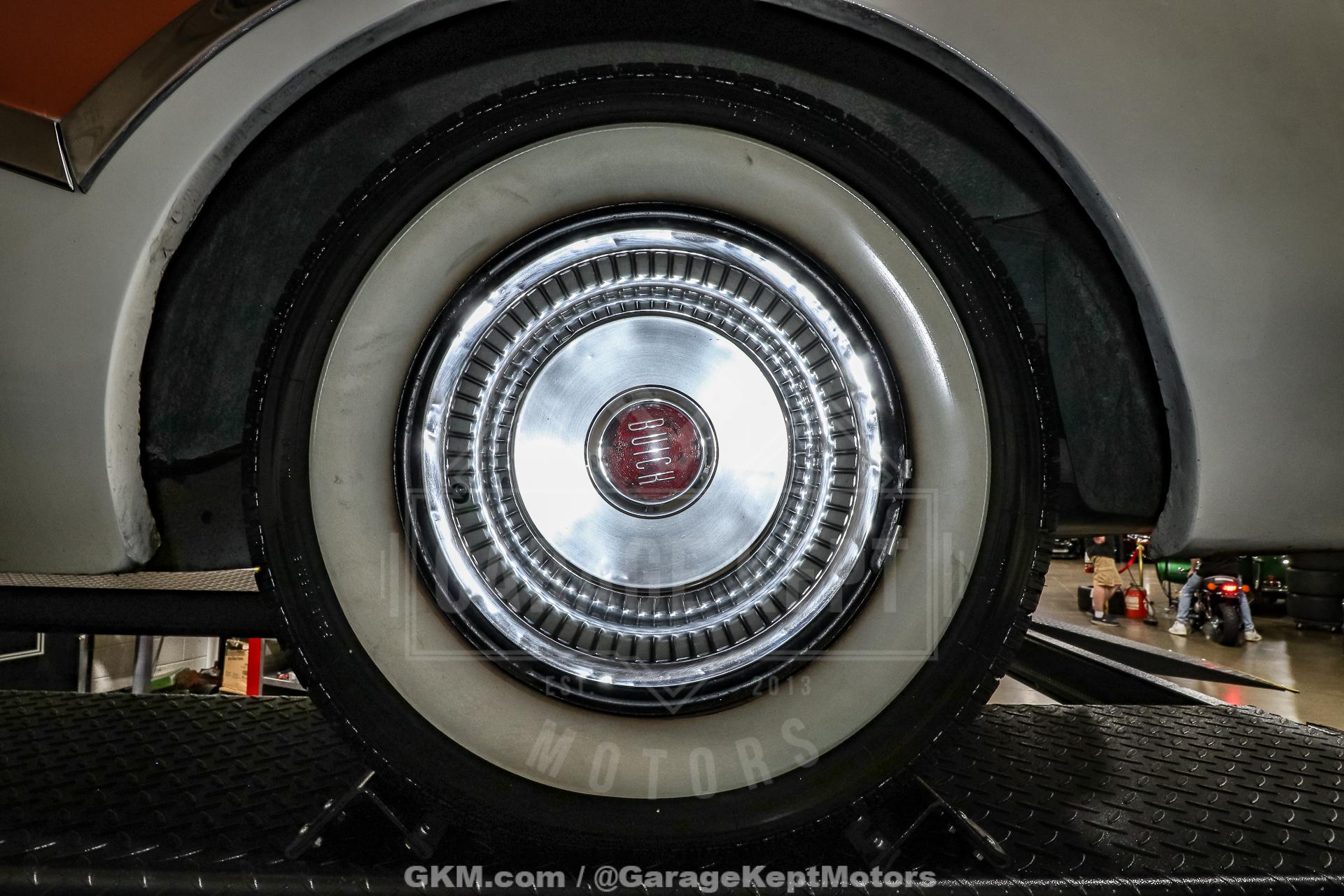 1956 Buick Roadmaster 132