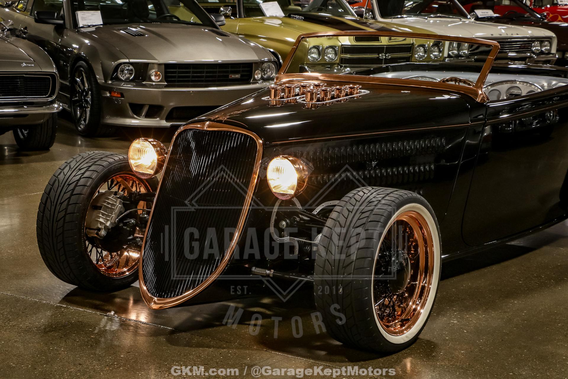 1933 Ford Hot Rod 111