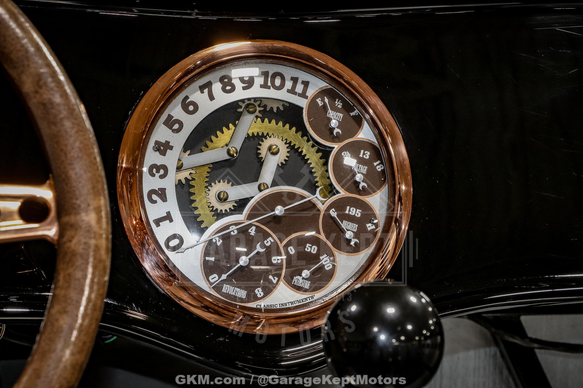 1933 Ford Hot Rod 171