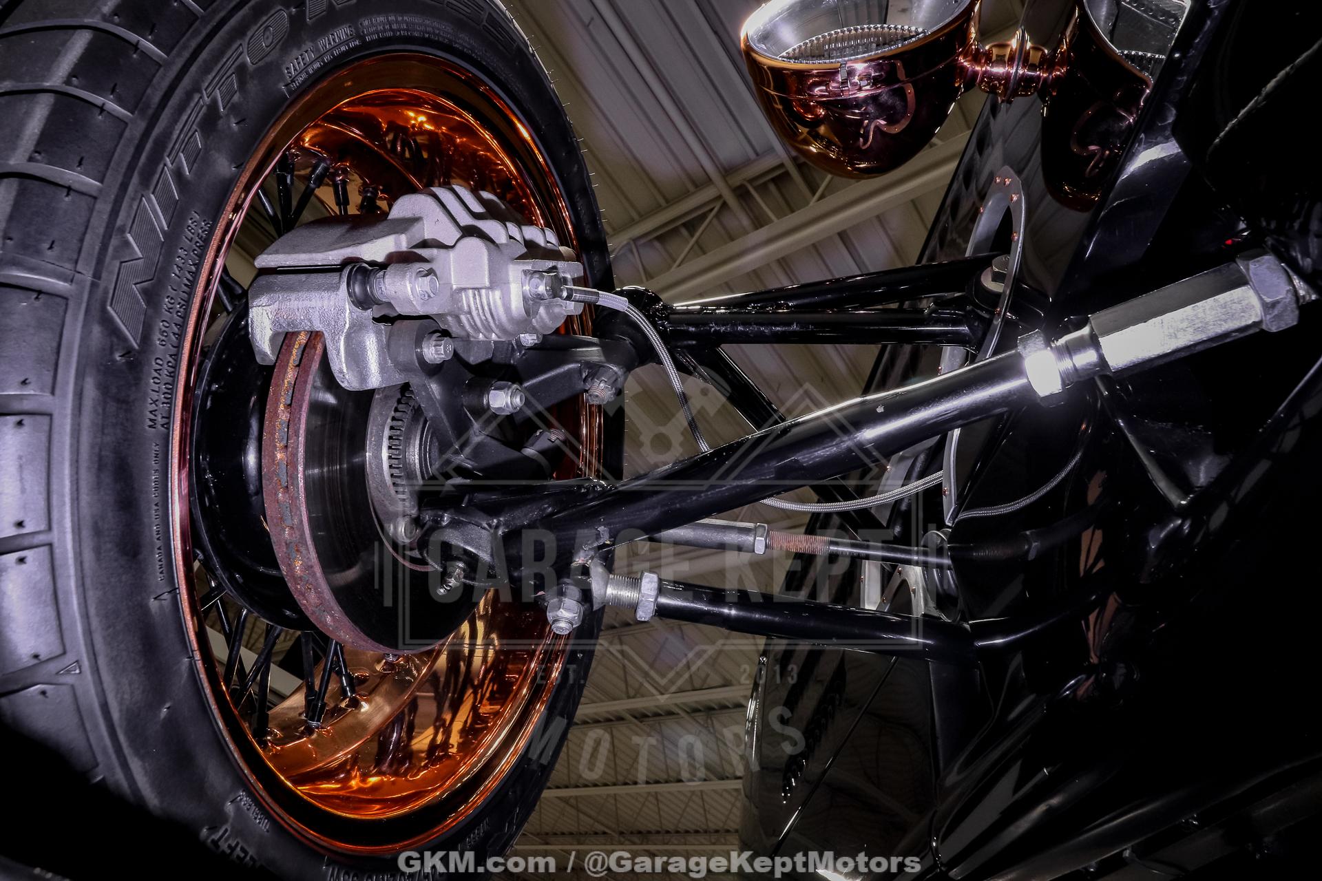 1933 Ford Hot Rod 210