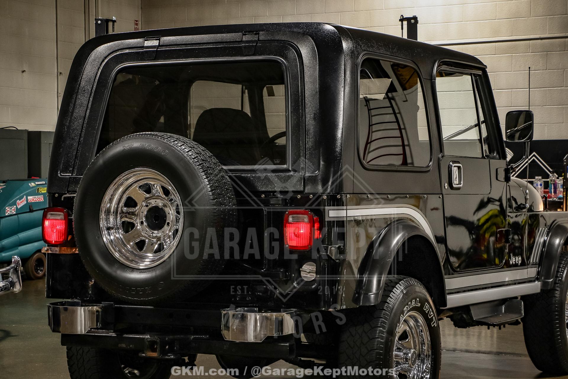1985 Jeep CJ-7 39