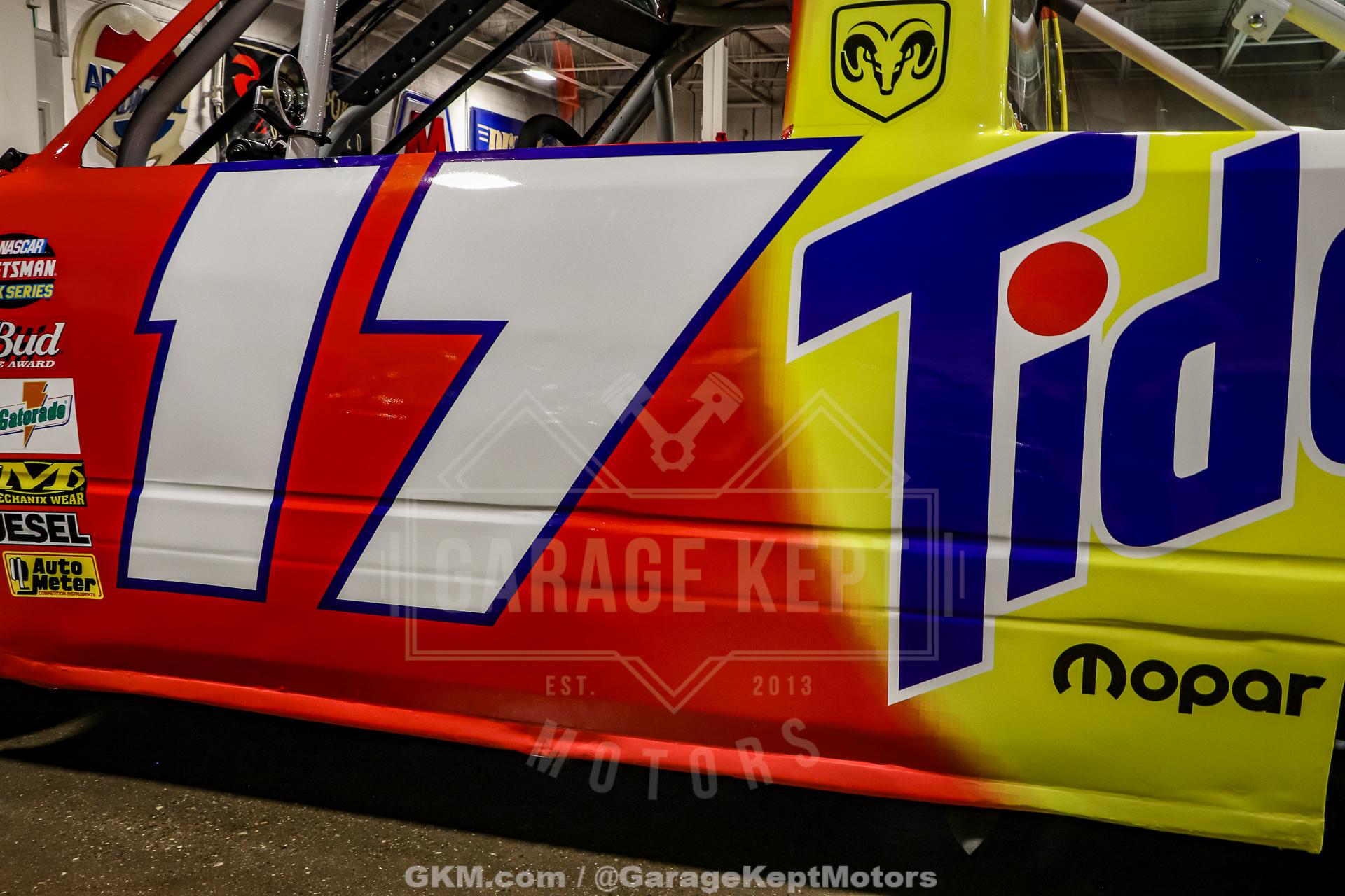 2002 Dodge Nascar 32